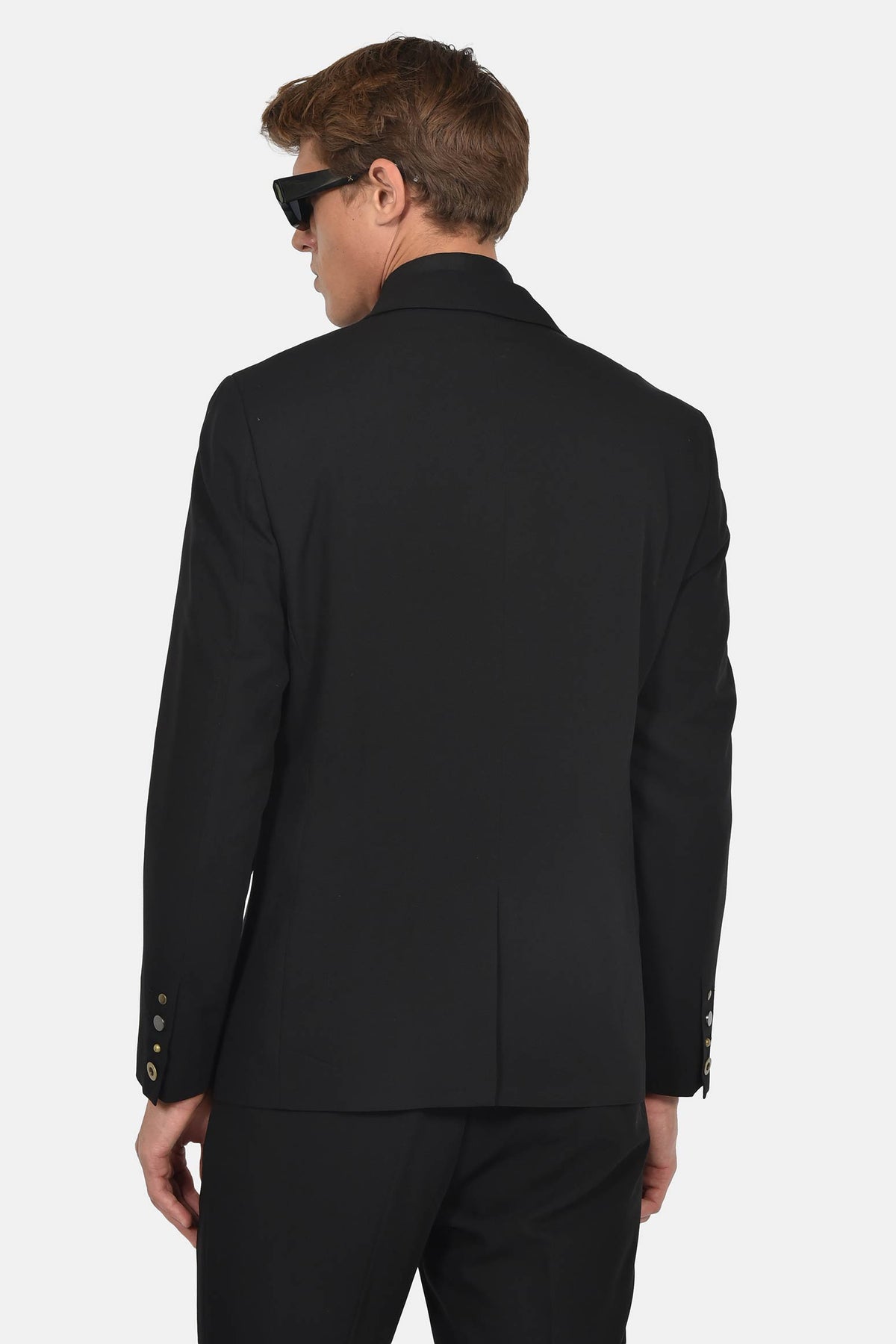 ανδρικό-σακάκι-slim-fit-με-statement-κουμπιά-για-τολμηρό-κομψό-look