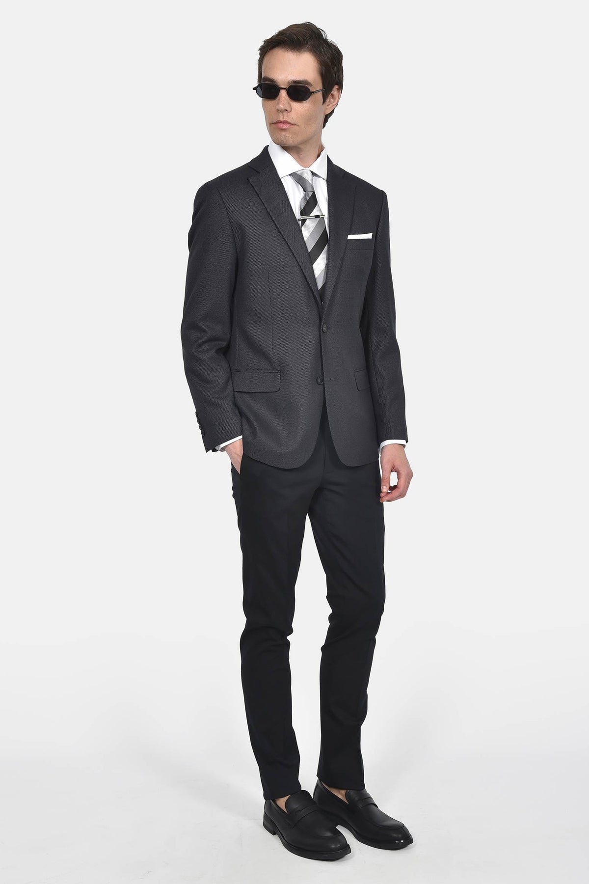 ανδρικό-σακάκι-slim-fit-με-notch-πέτο-&-ελαστική-άνεση-για-επίσημες-εμφανίσεις