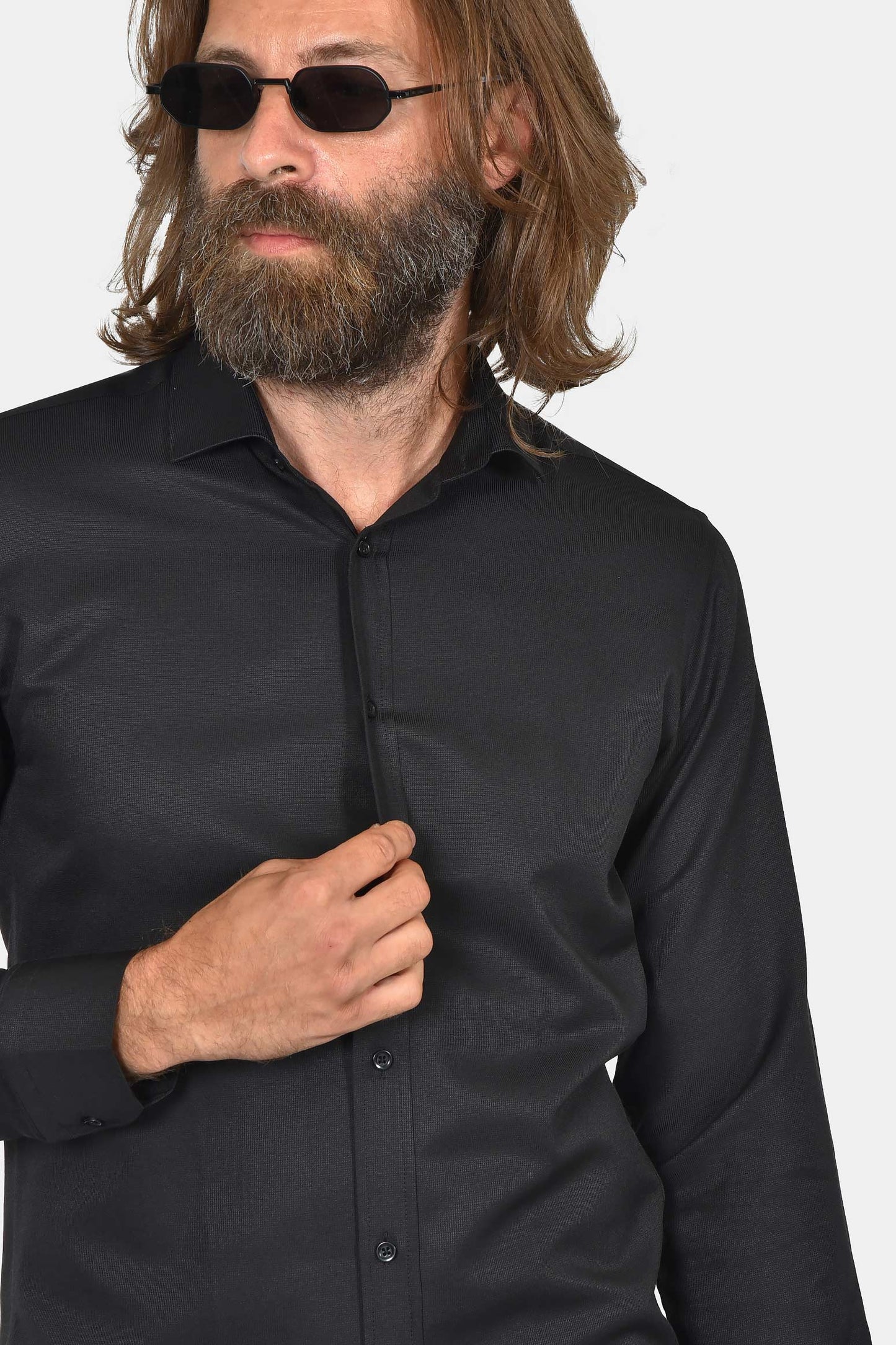 ανδρικό-επίσημο-πουκάμισο-σε-κανονική-γραμμή