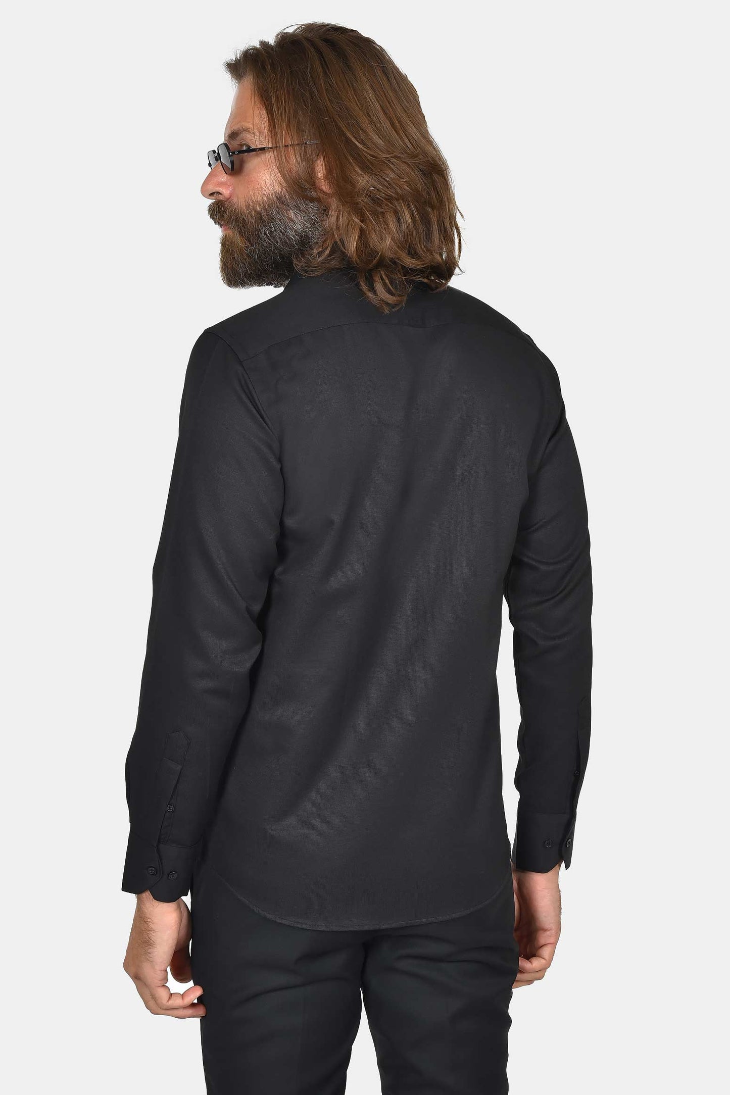 ανδρικό-επίσημο-πουκάμισο-σε-κανονική-γραμμή