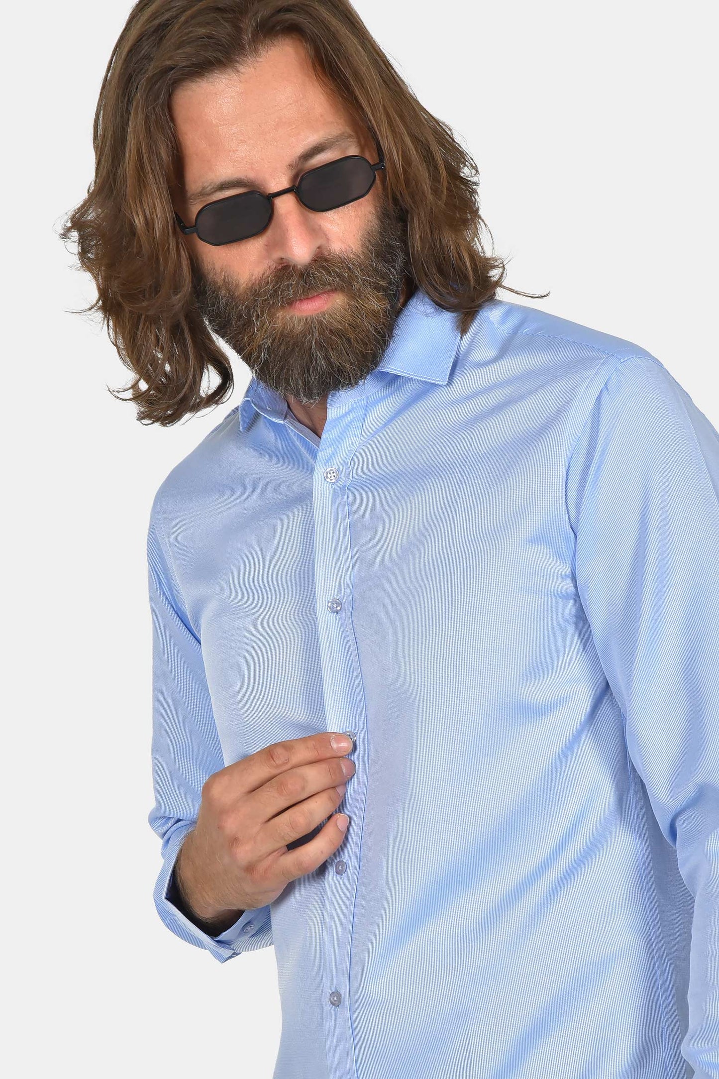 ανδρικό-επίσημο-πουκάμισο-σε-κανονική-γραμμή