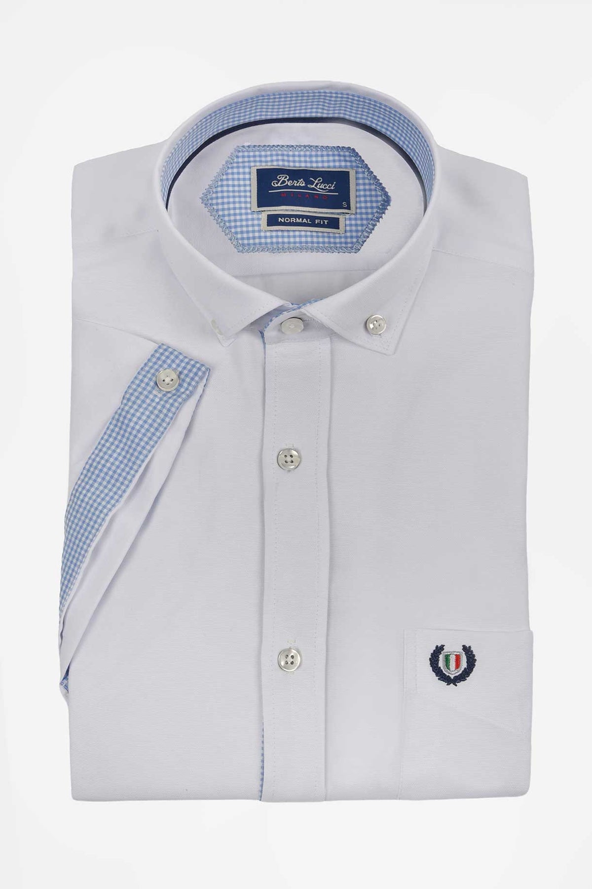 ανδρικό-κοντομάνικο-button-down-πουκάμισο-normal-fit-με-διακριτική-καρό-λεπτομέρεια-στον-γιακά