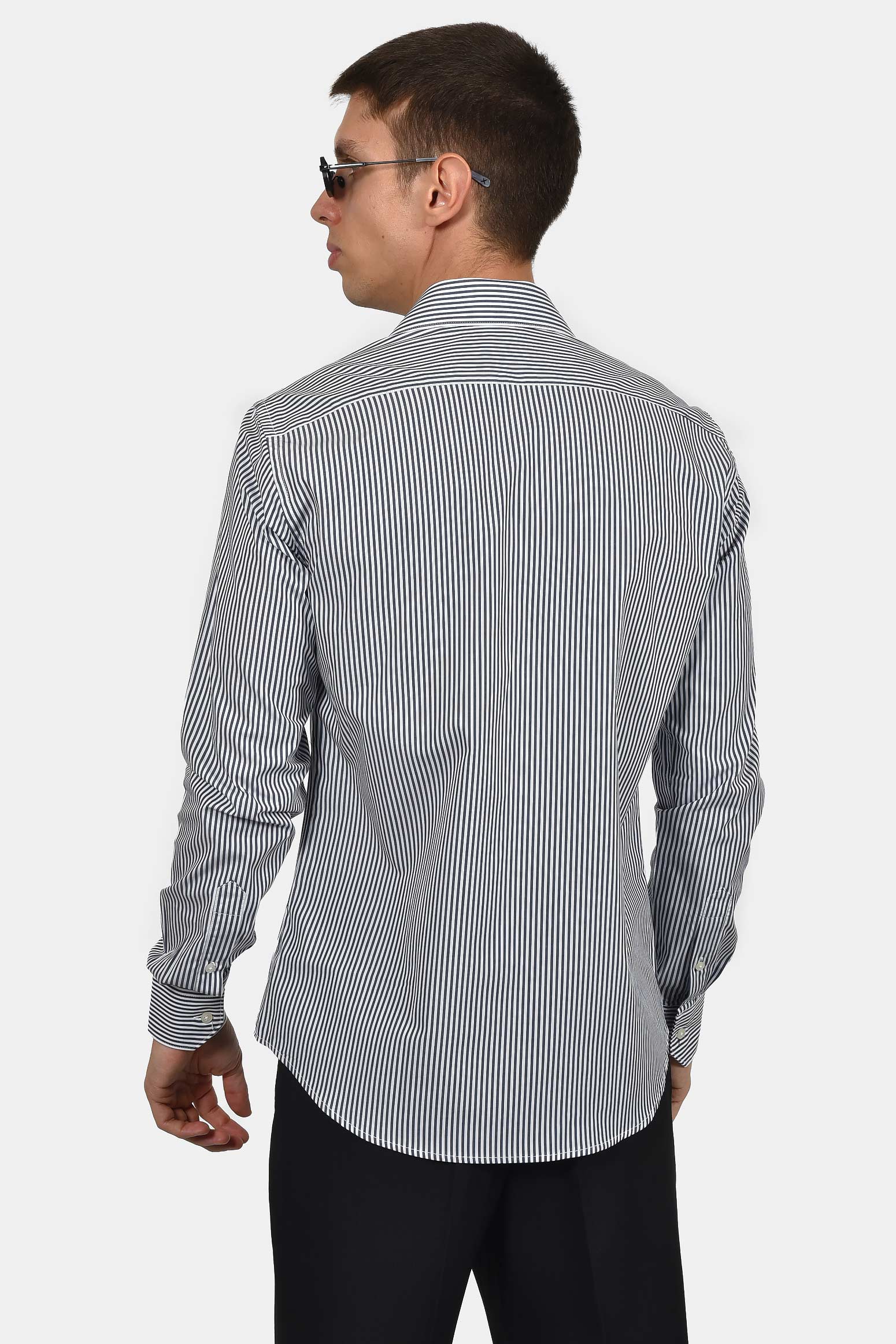 ανδρικό-ριγέ-πουκάμισο-normal-fit-ανάλαφρη-αίσθηση-και-φυσική-αναπνοή