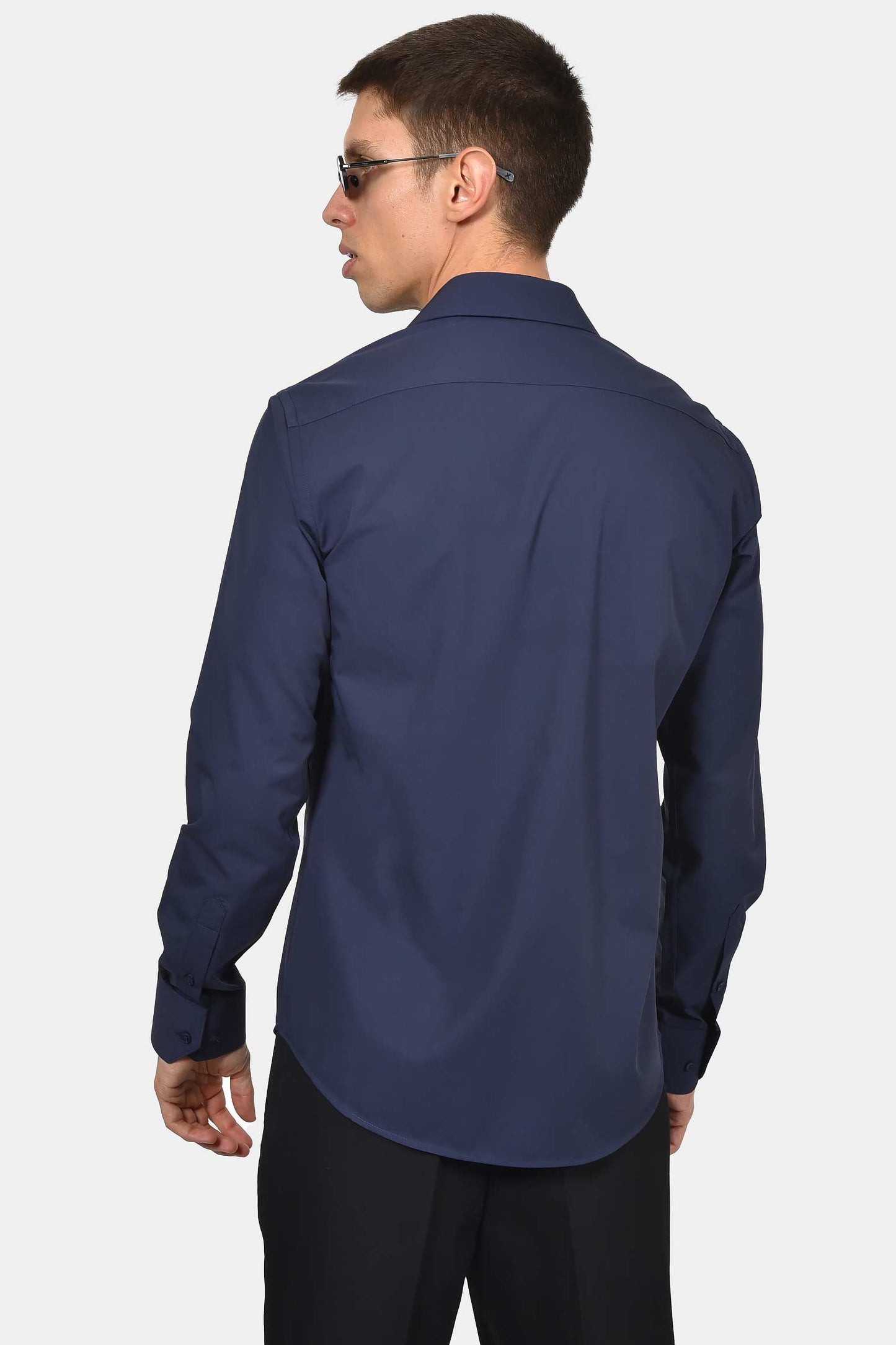 ανδρικό-επίσημο-πουκάμισο-normal-fit-λείο-ύφασμα-με-μεταξένια-αίσθηση-bamboo