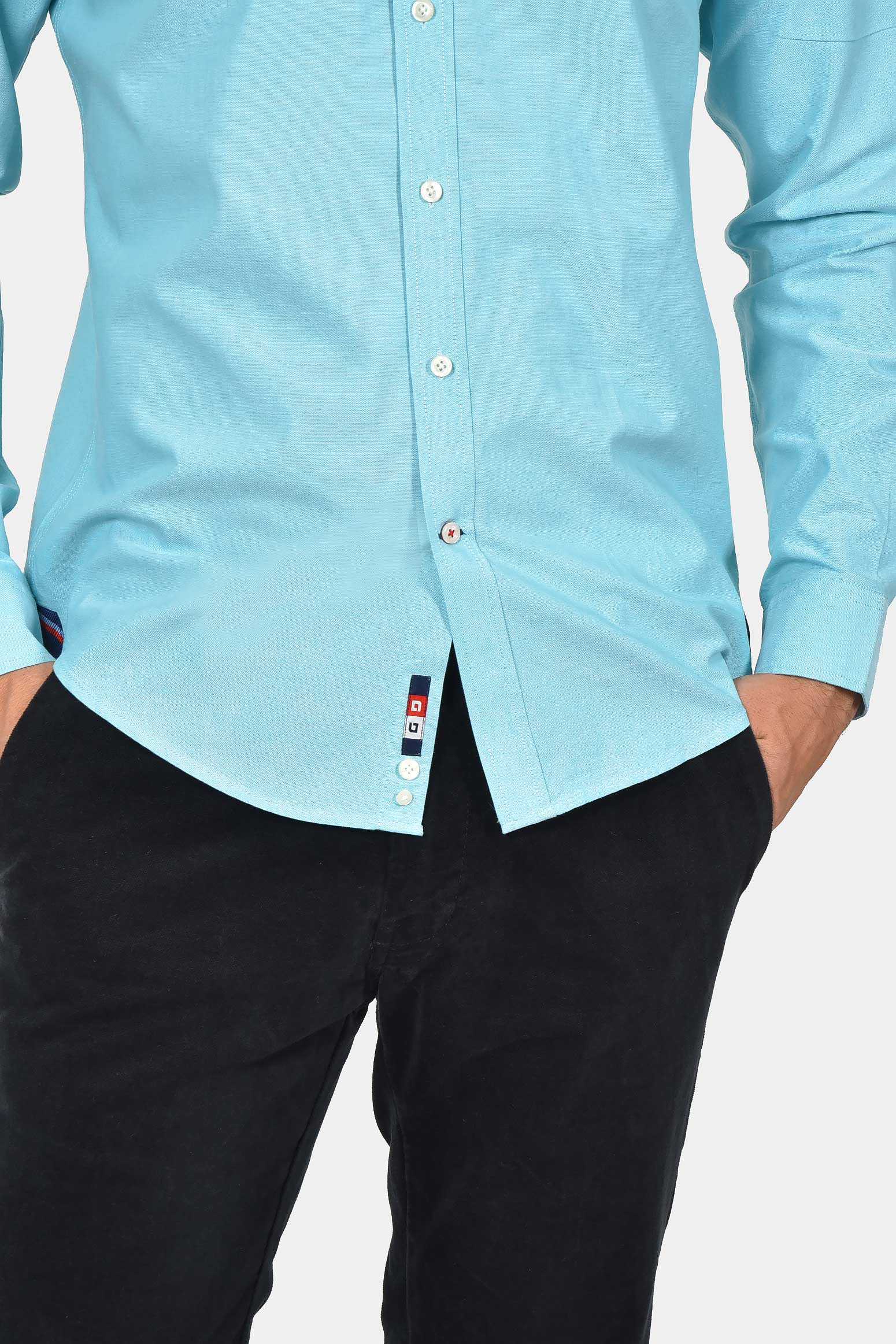 ανδρικό-πουκάμισο-button-down-100%-βαμβακερό-με-διακριτικό-κέντημα-στήθους