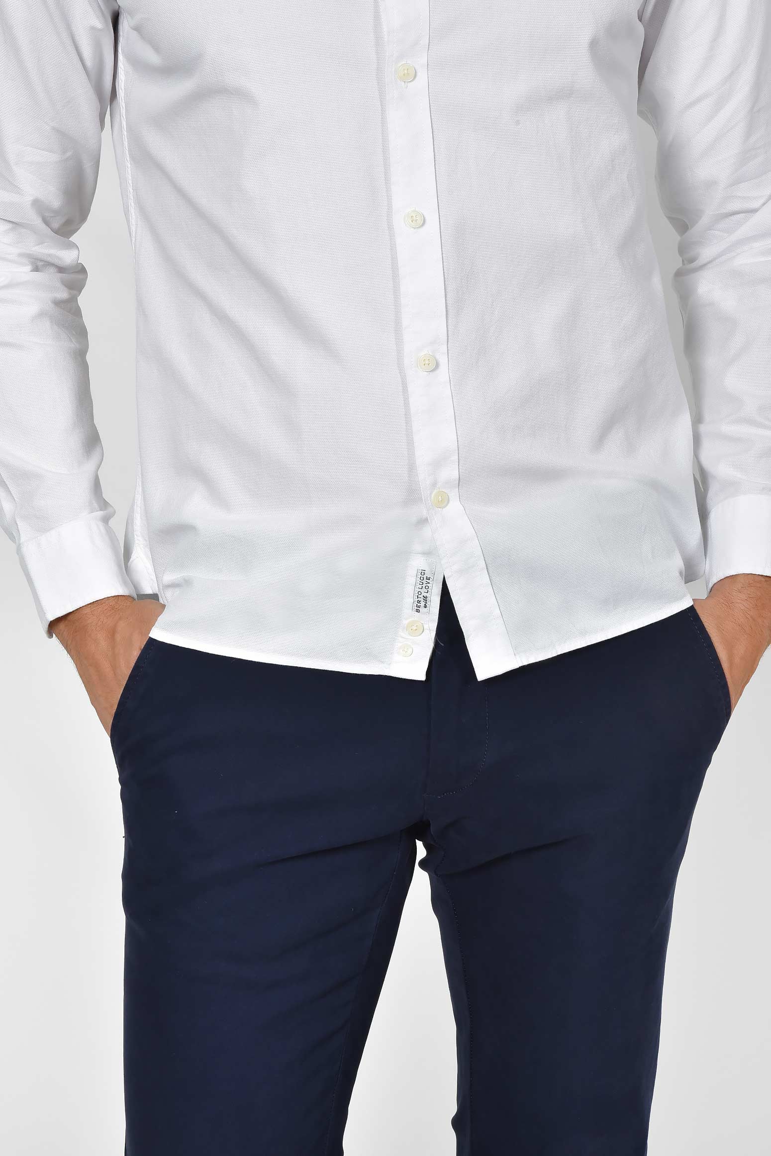 ανδρικό-πουκάμισο-button-down-custom-fit-από-100%-βαμβάκι-απαλό-και-ευκολοφόρετο
