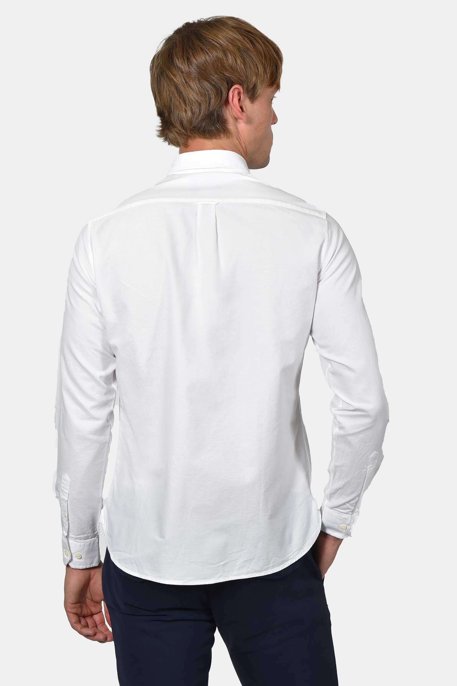 ανδρικό-πουκάμισο-button-down-custom-fit-από-100%-βαμβάκι-απαλό-και-ευκολοφόρετο