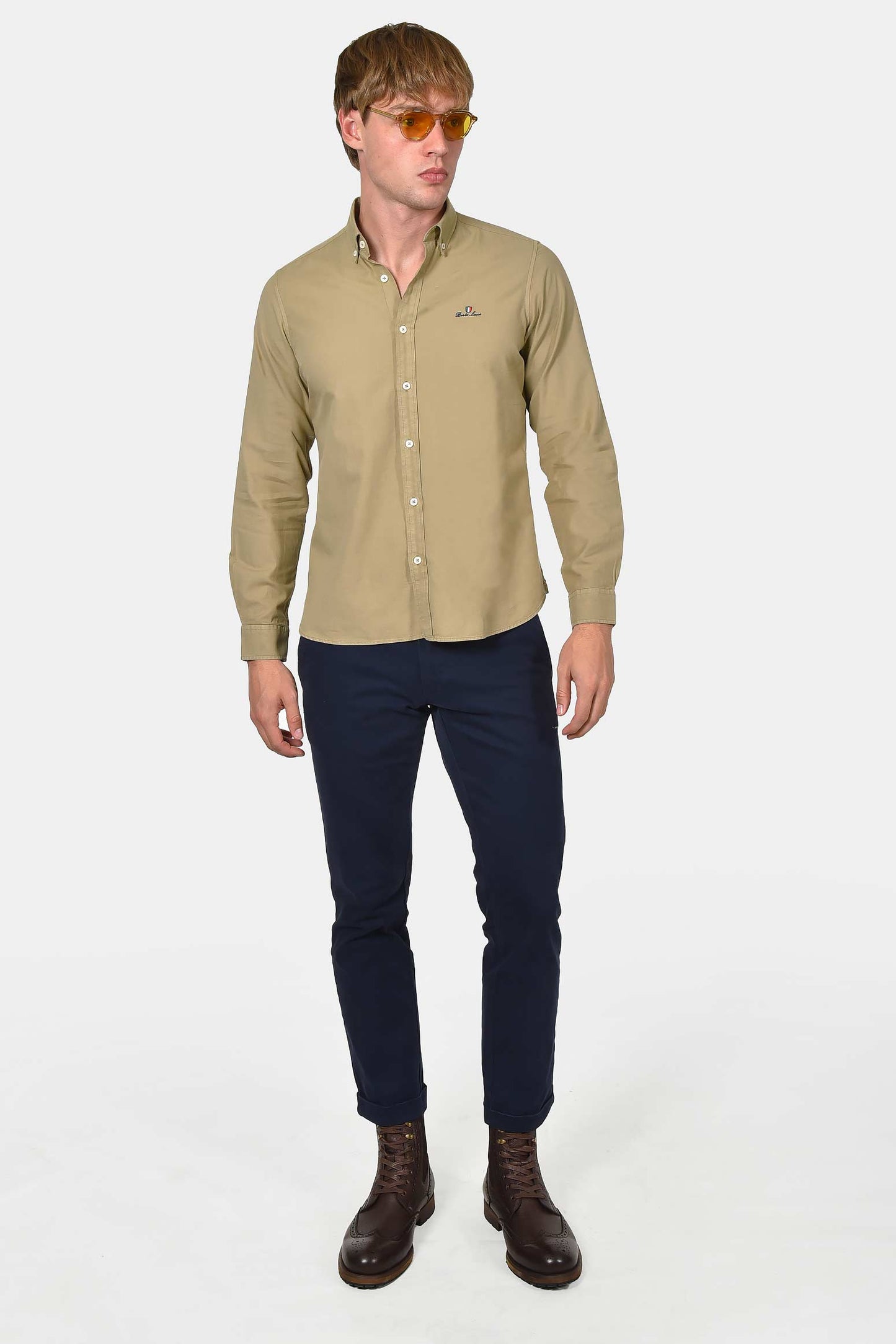 ανδρικό-πουκάμισο-button-down-custom-fit-από-100%-βαμβάκι-απαλό-και-ευκολοφόρετο