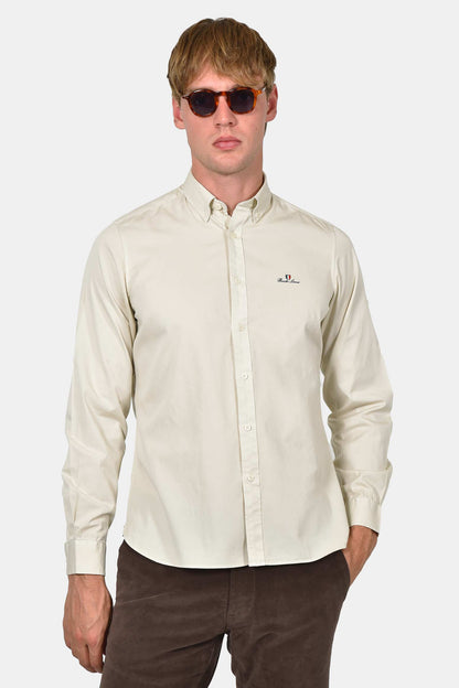 ανδρικό-πουκάμισο-button-down-custom-fit-100%-βαμβακερό-με-διακριτικό-κέντημα-στήθους