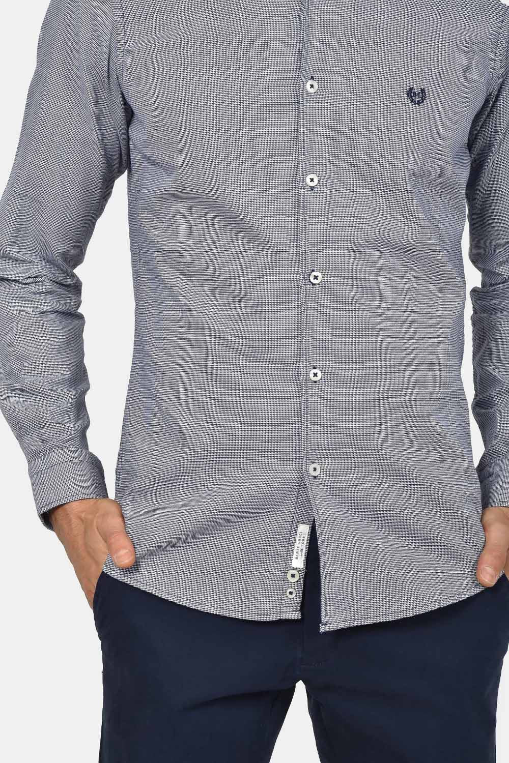 ανδρικό-εμπριμέ-πουκάμισο-custom-fit-100%-βαμβακερό-με-διακριτικό-μικροσχέδιο