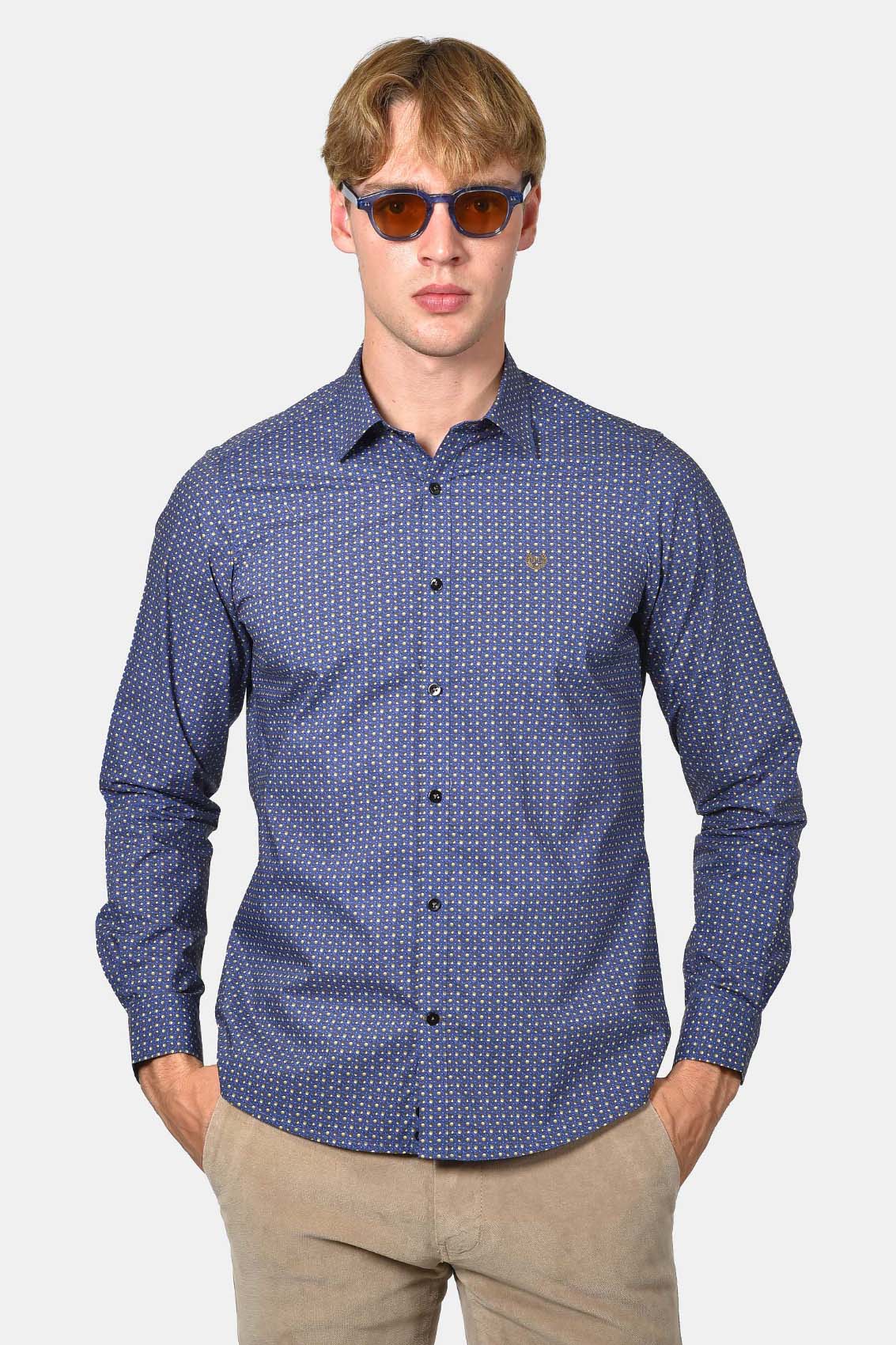 ανδρικό-εμπριμέ-πουκάμισο-custom-fit-από-100%-βαμβάκι-με-μοντέρνο-μοτίβο