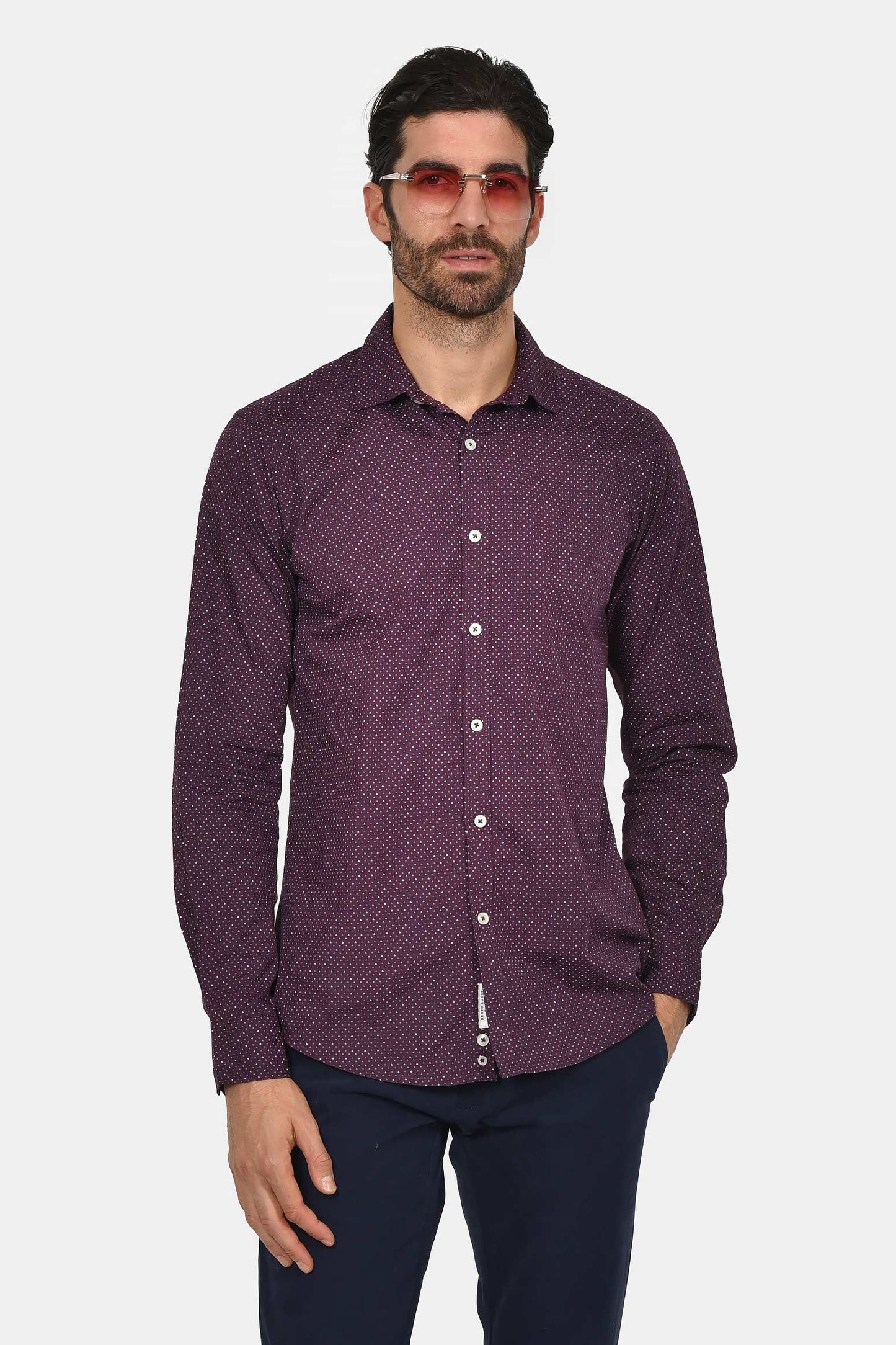 ανδρικό-εμπριμέ-βαμβακερό-πουκάμισο-με-κεντητό-τύπωμα