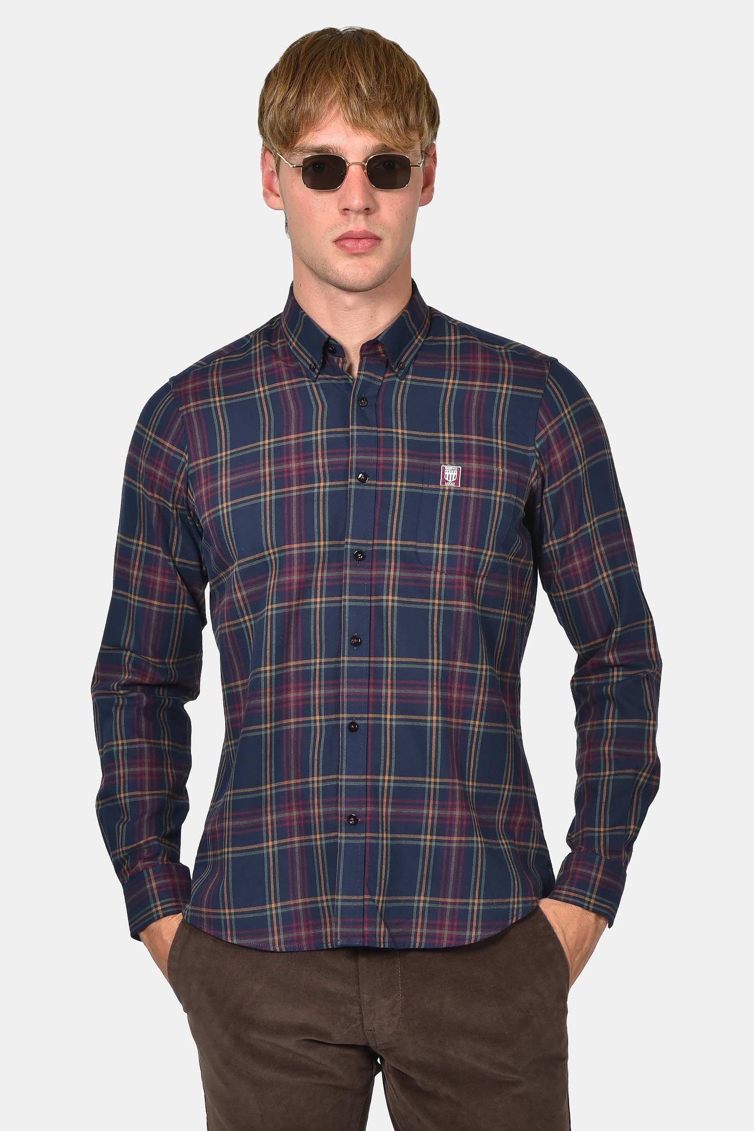 ανδρικό-καρό-πουκάμισο-custom-fit-από-100%-βαμβάκι-αναπνεύσιμο-ύφασμα-για-άνεση-όλη-μέρα