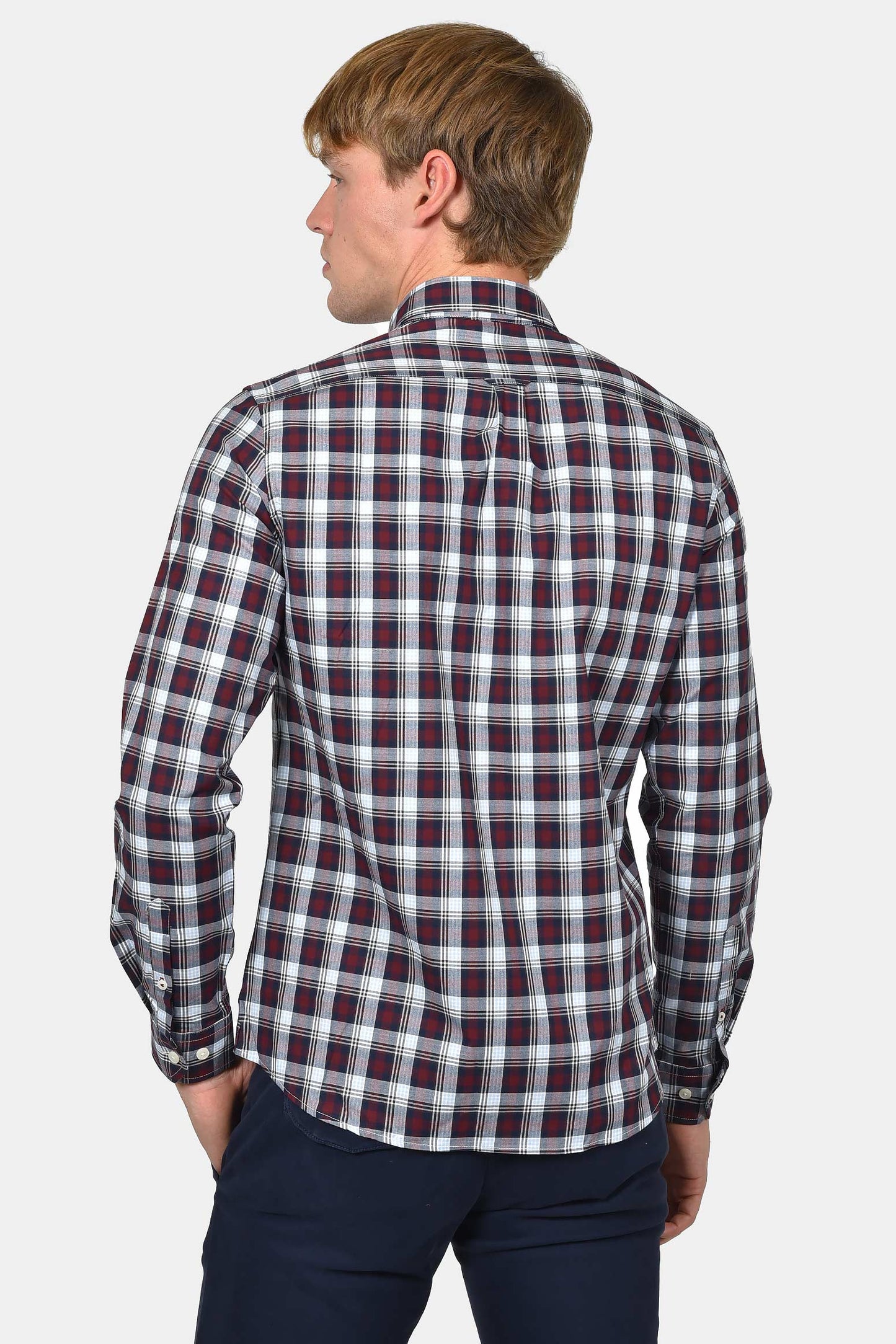 ανδρικό-καρό-πουκάμισο-custom-fit-από-100%-βαμβάκι-άνεση-και-φυσική-εφαρμογή