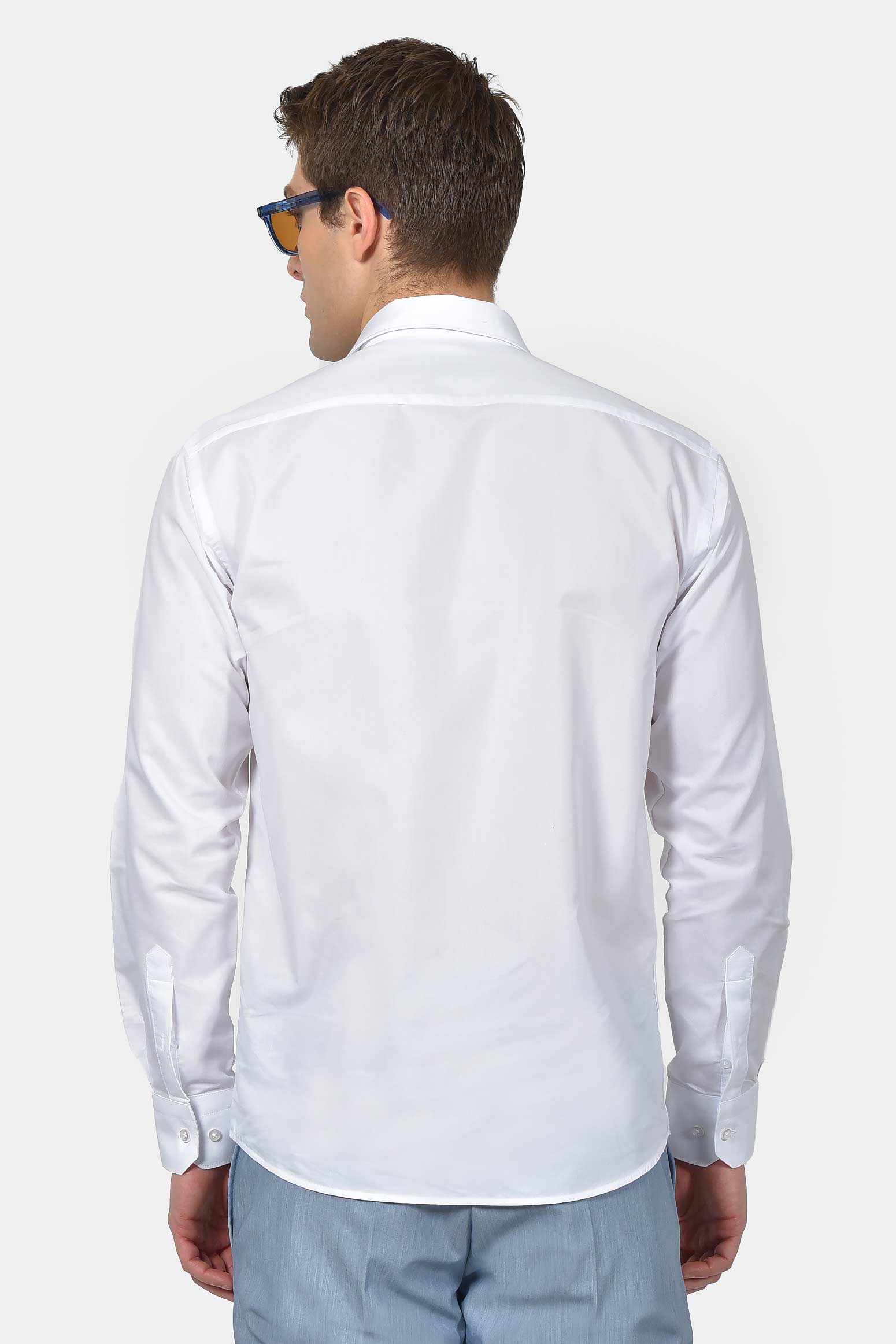 ανδρικό-επίσημο-πουκάμισο-slim-fit-ελαστική-εφαρμογή-&-καθαρή-γραμμή