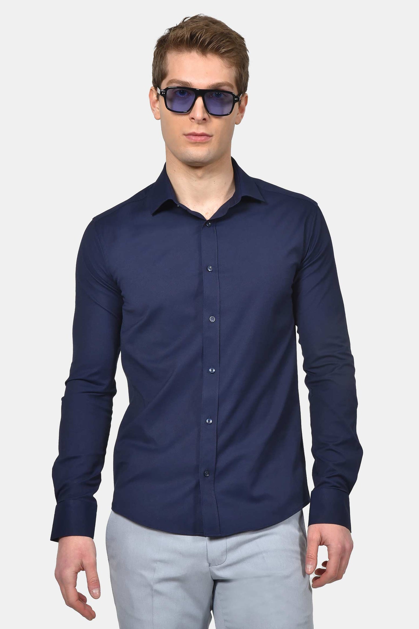 ανδρικό-επίσημο-πουκάμισο-slim-fit-ελαστική-εφαρμογή-&-καθαρή-γραμμή