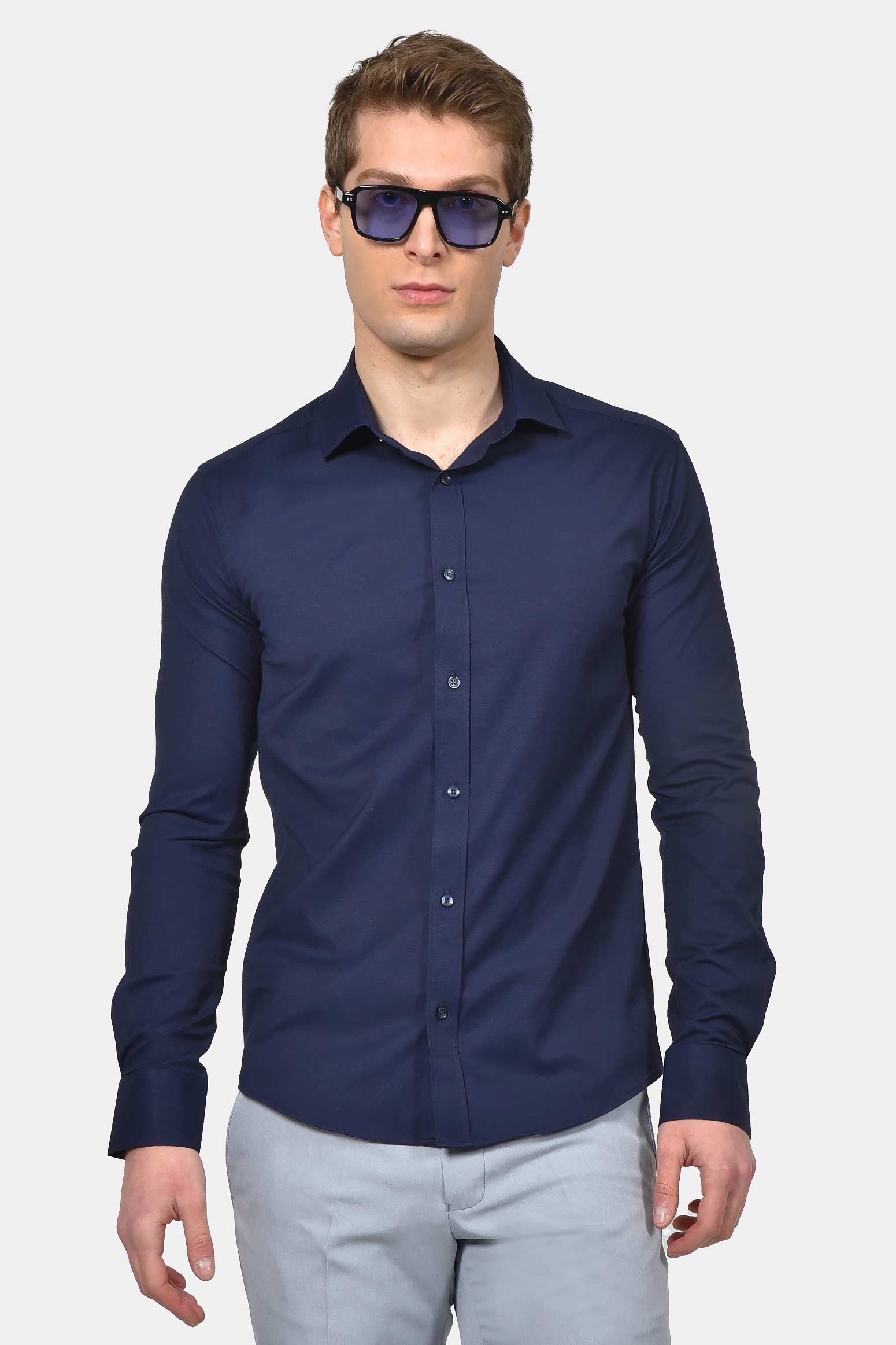 ανδρικό-επίσημο-πουκάμισο-slim-fit-ελαστική-εφαρμογή-&-καθαρή-γραμμή