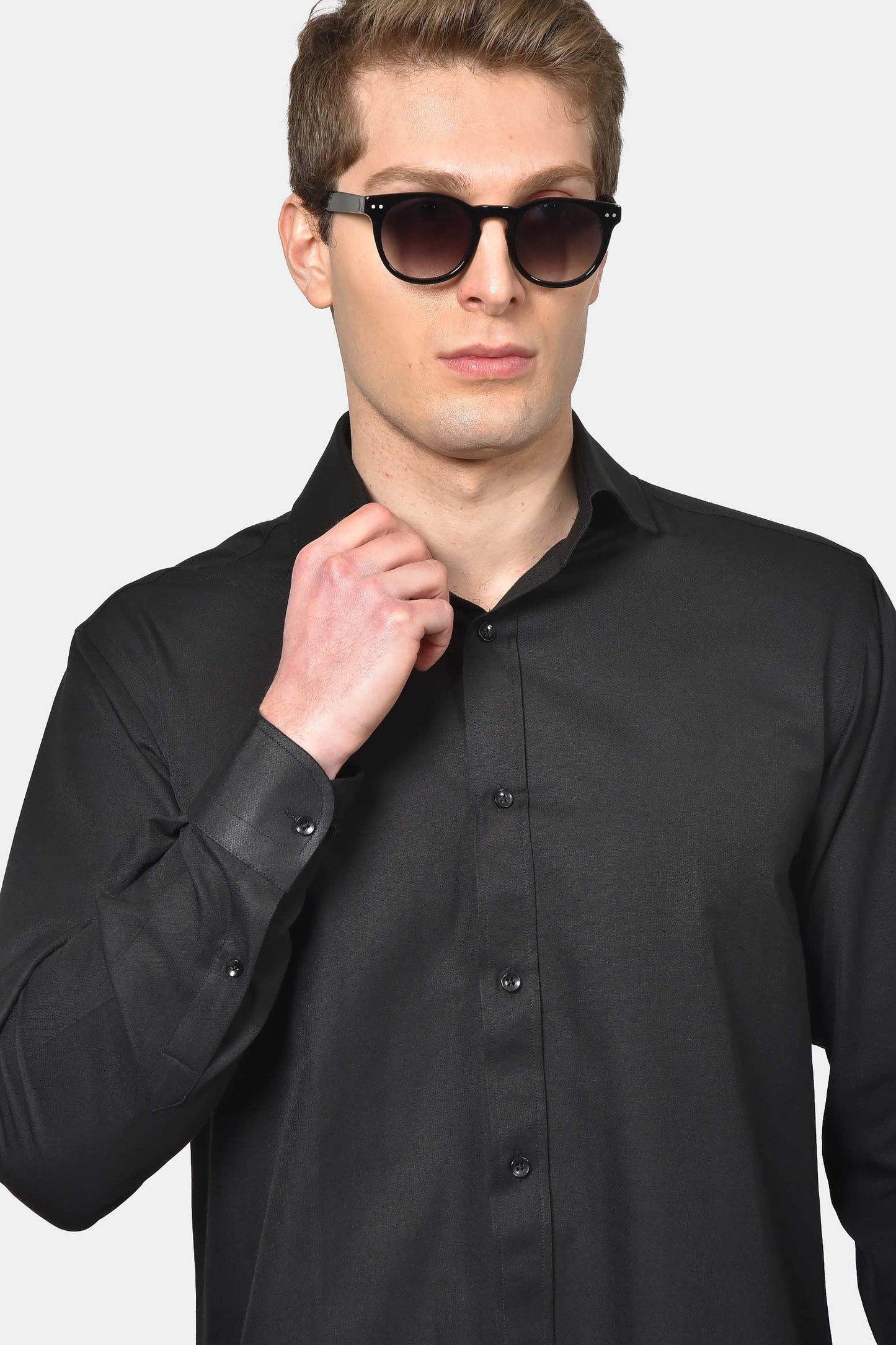 ανδρικό-επίσημο-πουκάμισο-normal-fit-καθαρή-γραμμή-&-άνετη-εφαρμογή