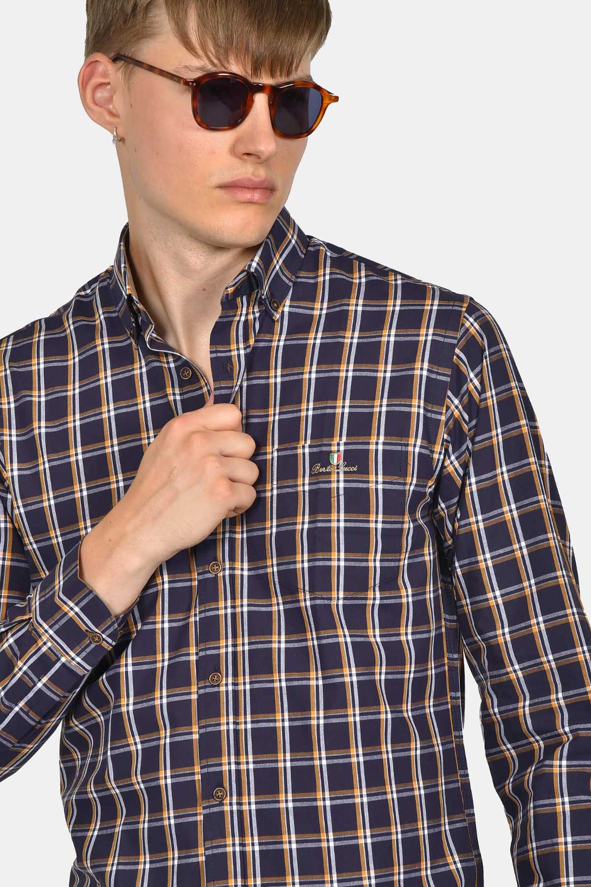 ανδρικό-πουκάμισο-normal-fit-με-κλασικό-καρό-σχέδιο