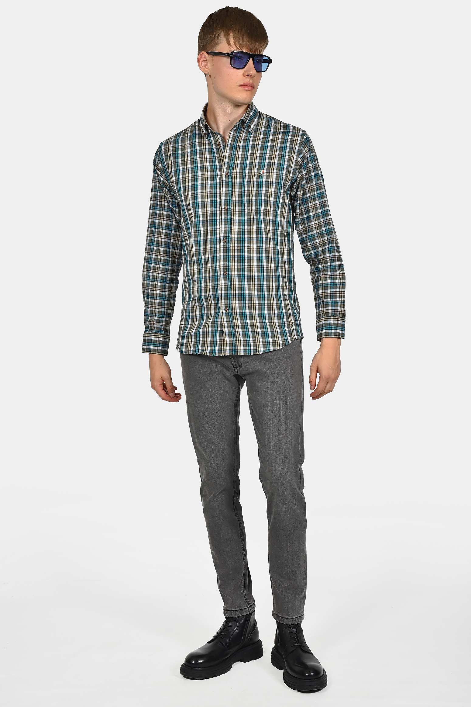 ανδρικό-πουκάμισο-normal-fit-με-κλασικό-καρό-σχέδιο