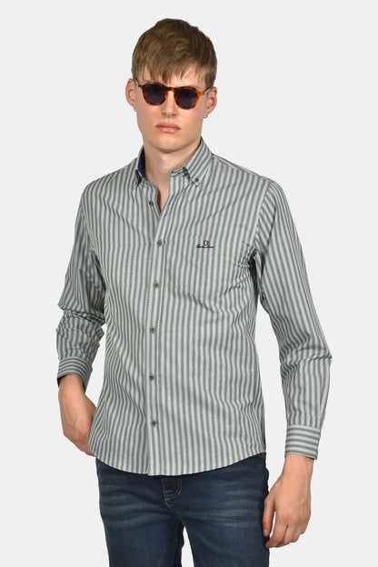 ανδρικό-ριγέ-πουκάμισο-slim-fit-με-τσέπη-στο-στήθος