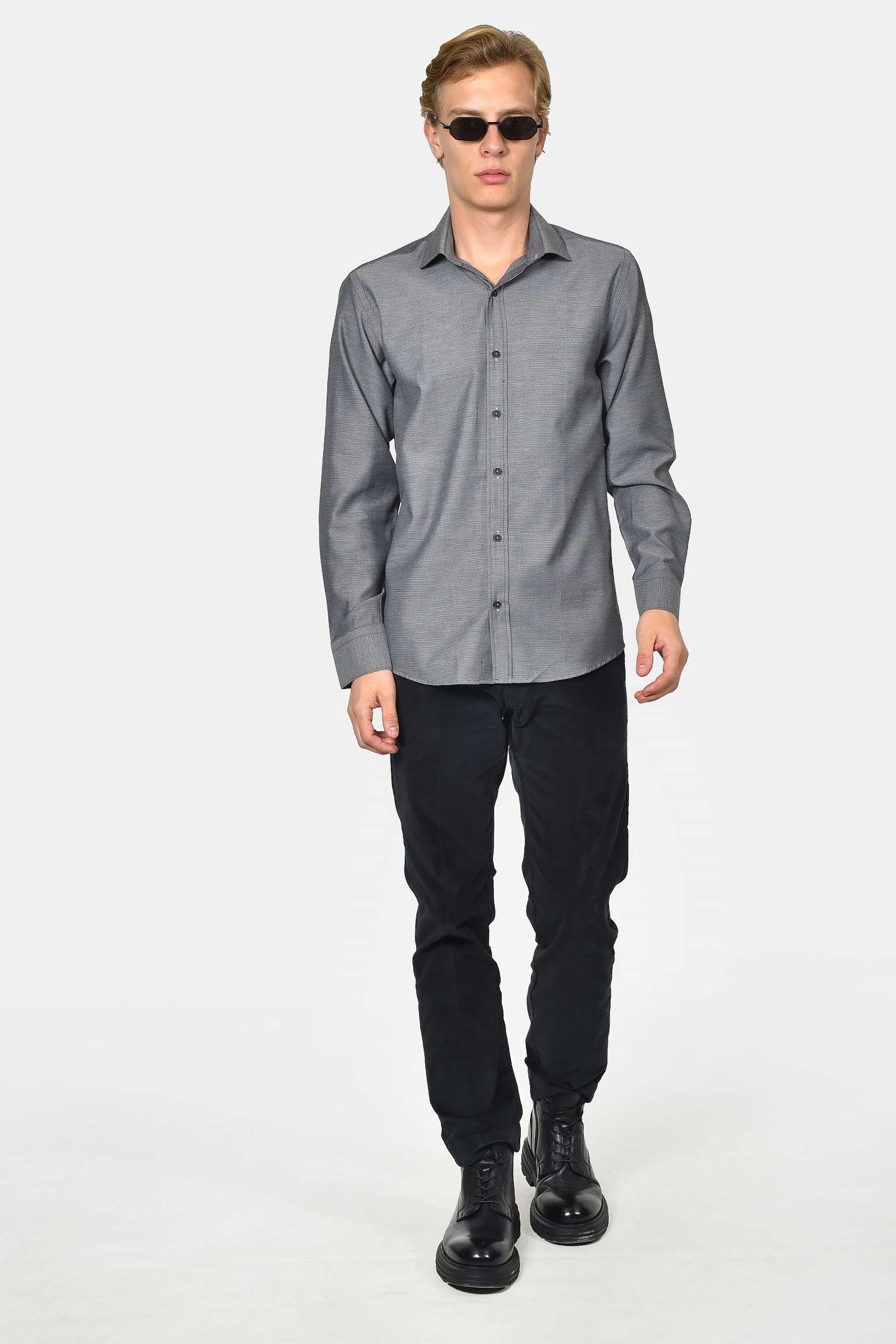 ανδρικό-normal-fit-πουκάμισο-με-διχρωμία-στην-ύφανση