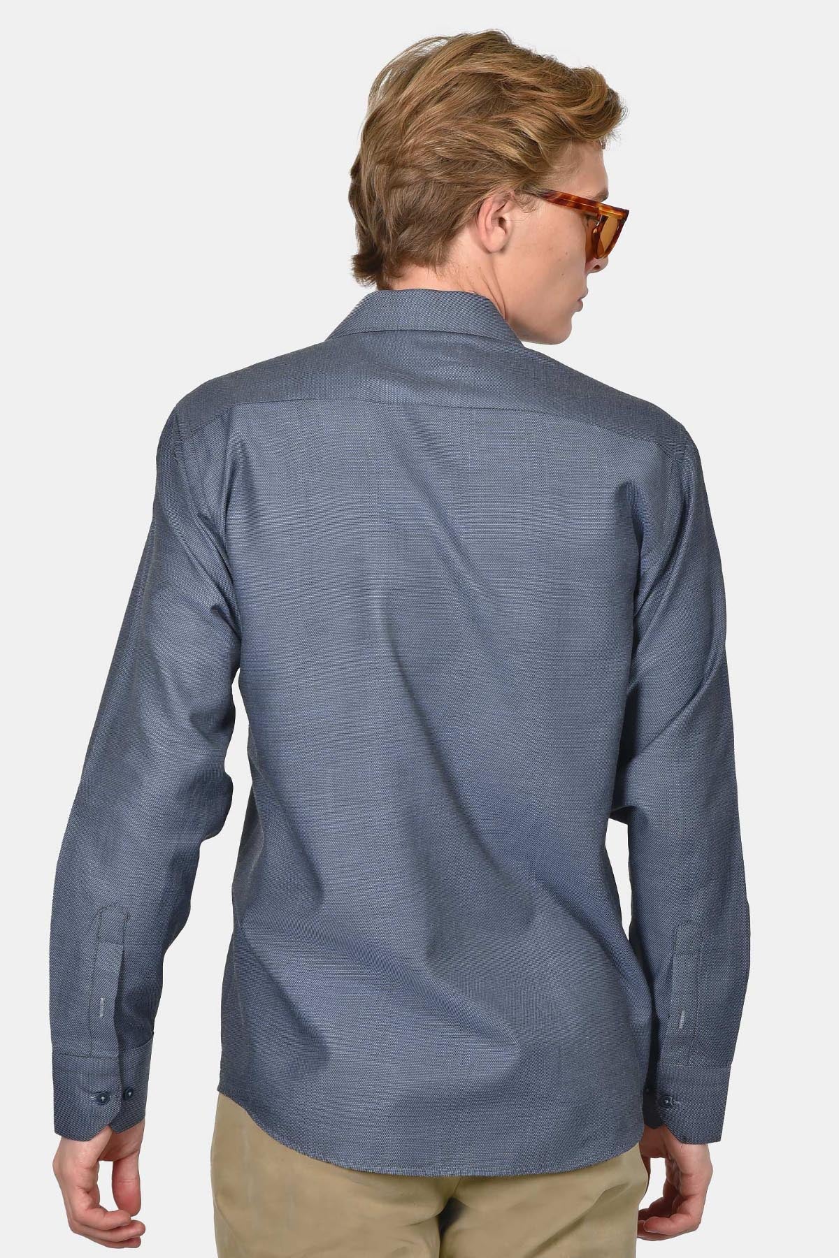 ανδρικό-normal-fit-πουκάμισο-με-διχρωμία-στην-ύφανση