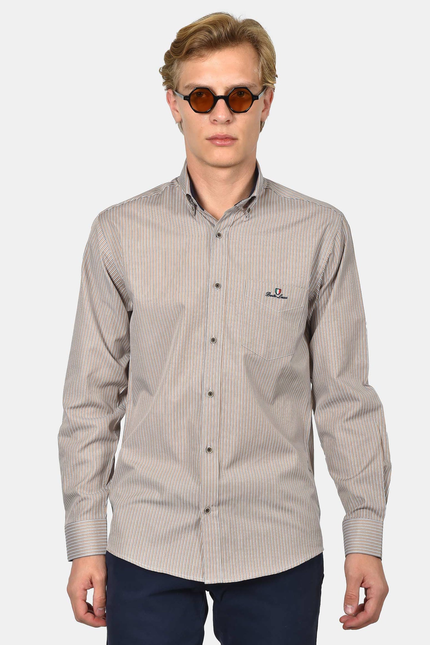ανδρικό-ριγέ-πουκάμισο-normal-fit-με-κέντημα-στήθους-&-ανάλαφρη-υφή