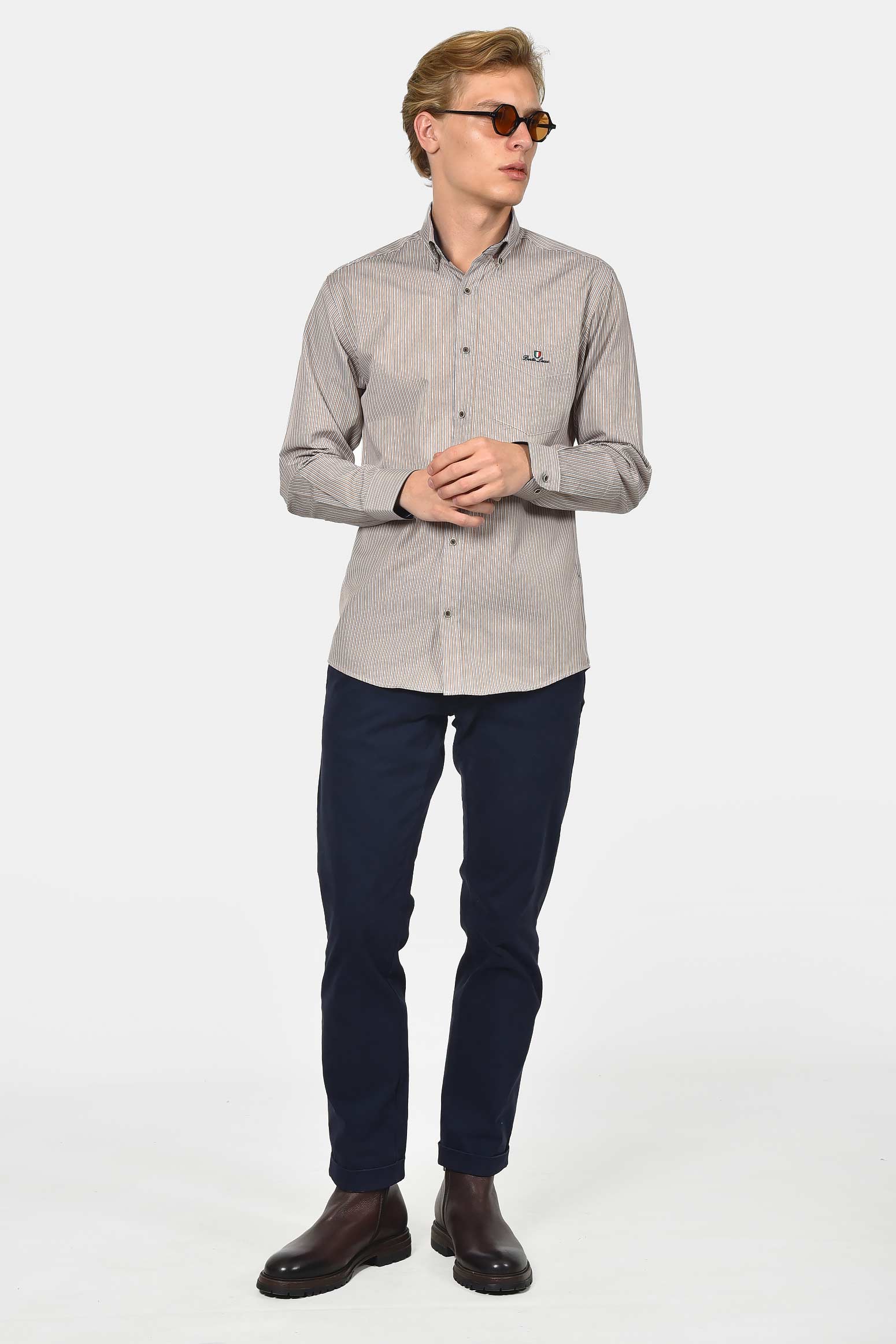ανδρικό-ριγέ-πουκάμισο-normal-fit-με-κέντημα-στήθους-&-ανάλαφρη-υφή