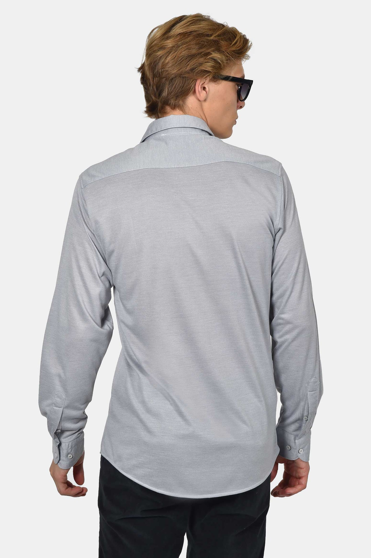 ανδρικό-επίσημο-πουκάμισο-σε-κανονική-γραμμή-από-100%-βαμβάκι