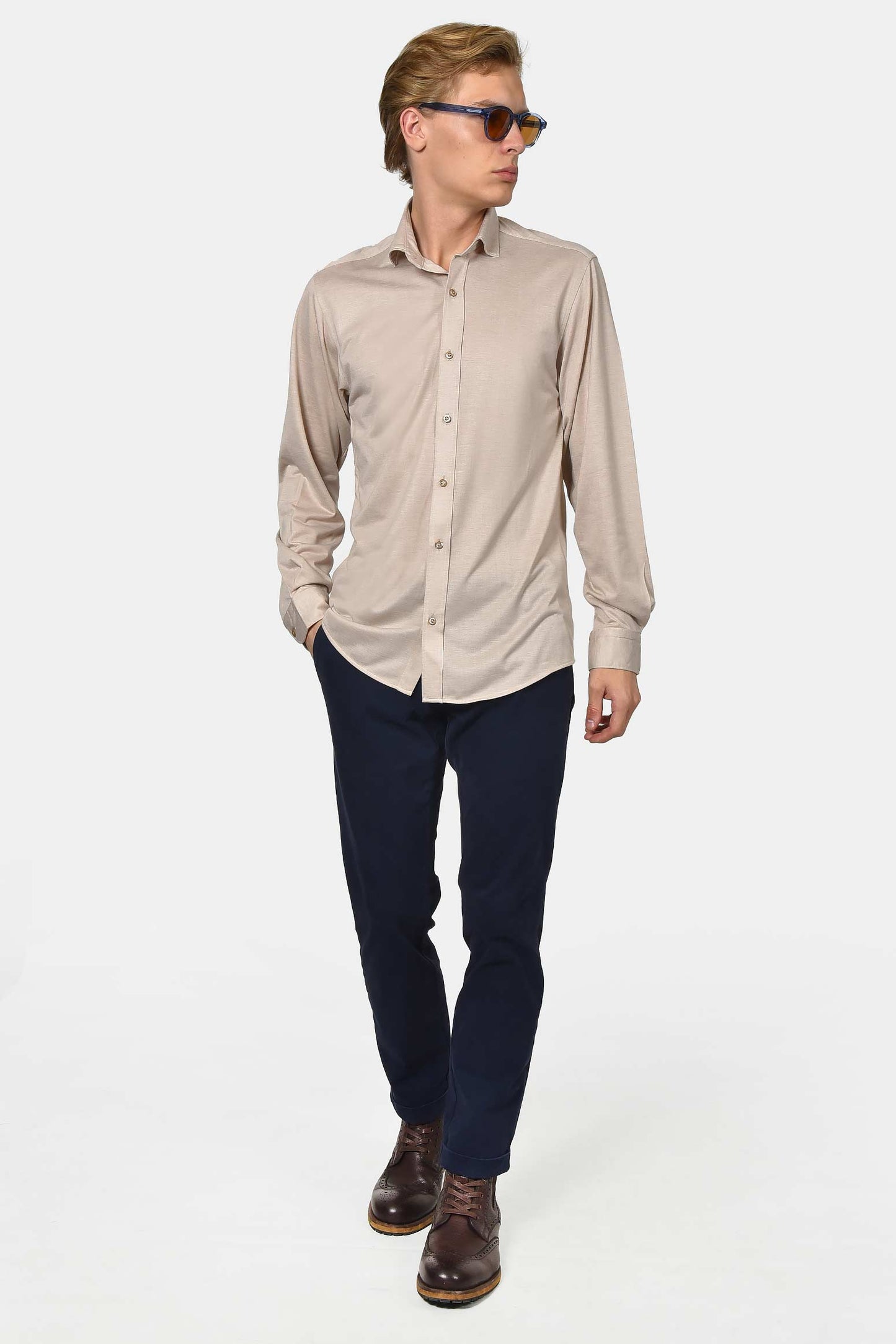 ανδρικό-επίσημο-πουκάμισο-σε-κανονική-γραμμή-από-100%-βαμβάκι