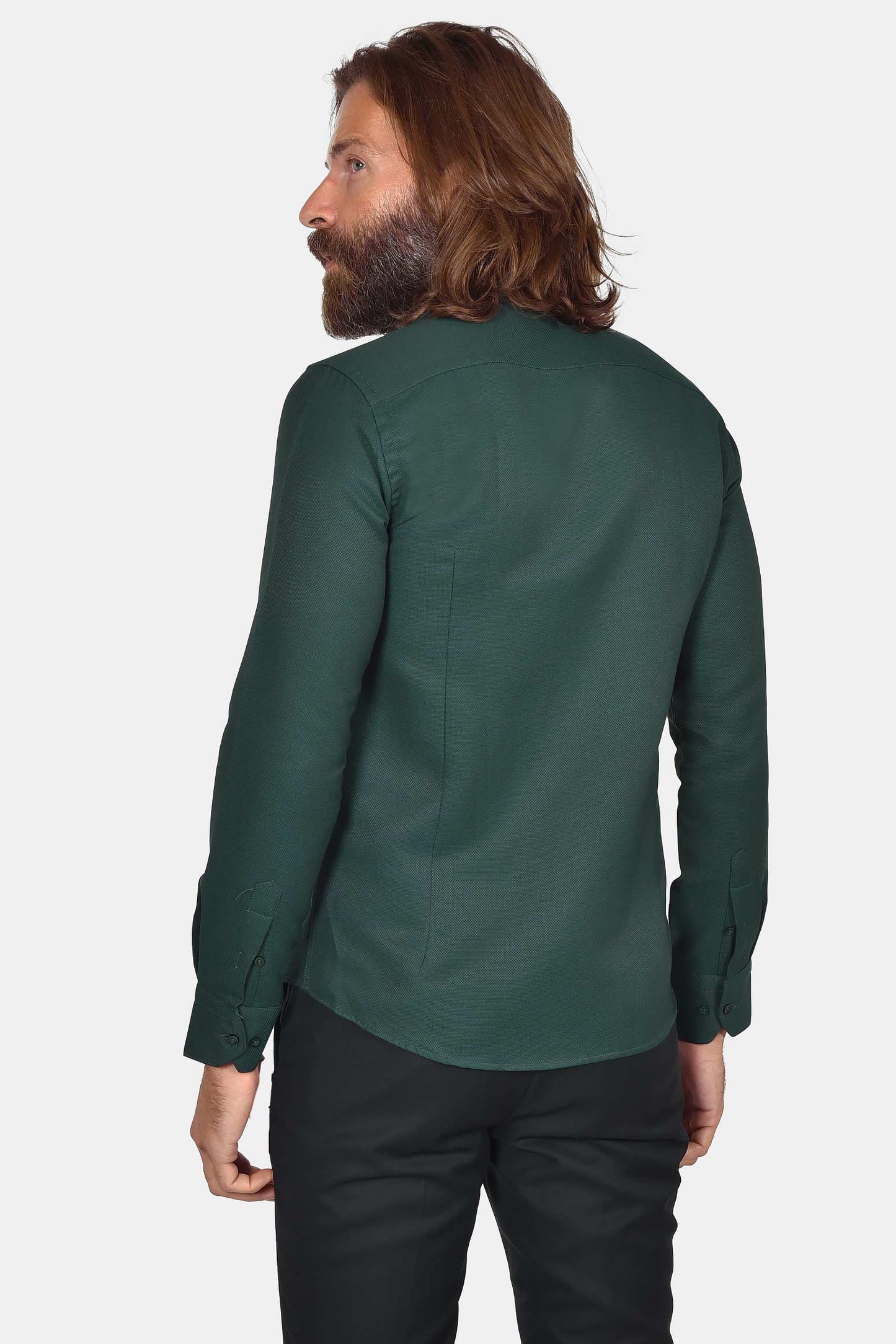 ανδρικό-επίσημο-πουκάμισο-slim-fit-με-μοντέρνα-γραμμή