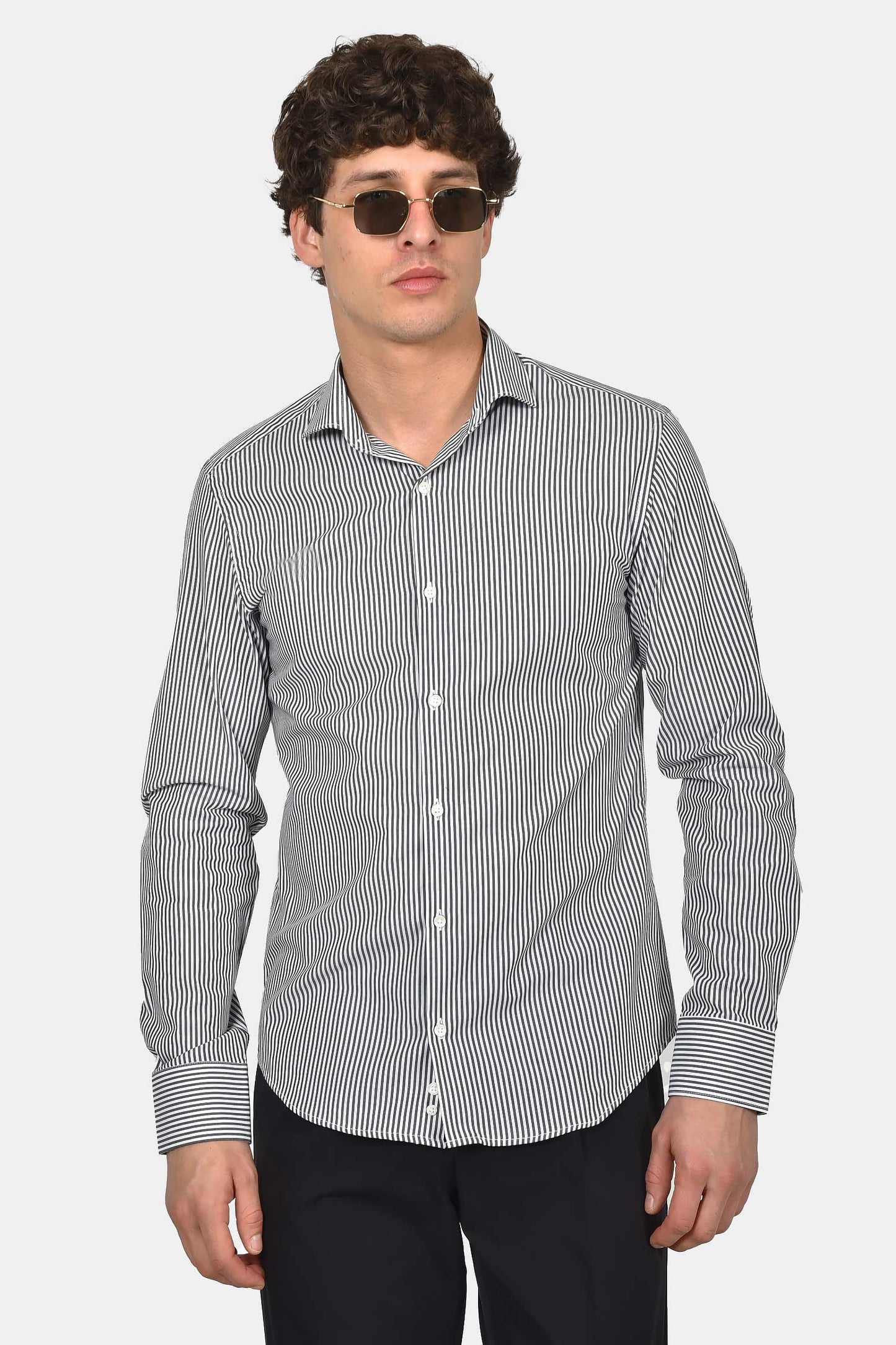ανδρικό-ριγέ-πουκάμισο-normal-fit-από-100%-βαμβάκι-με-διαχρονικό-στυλ