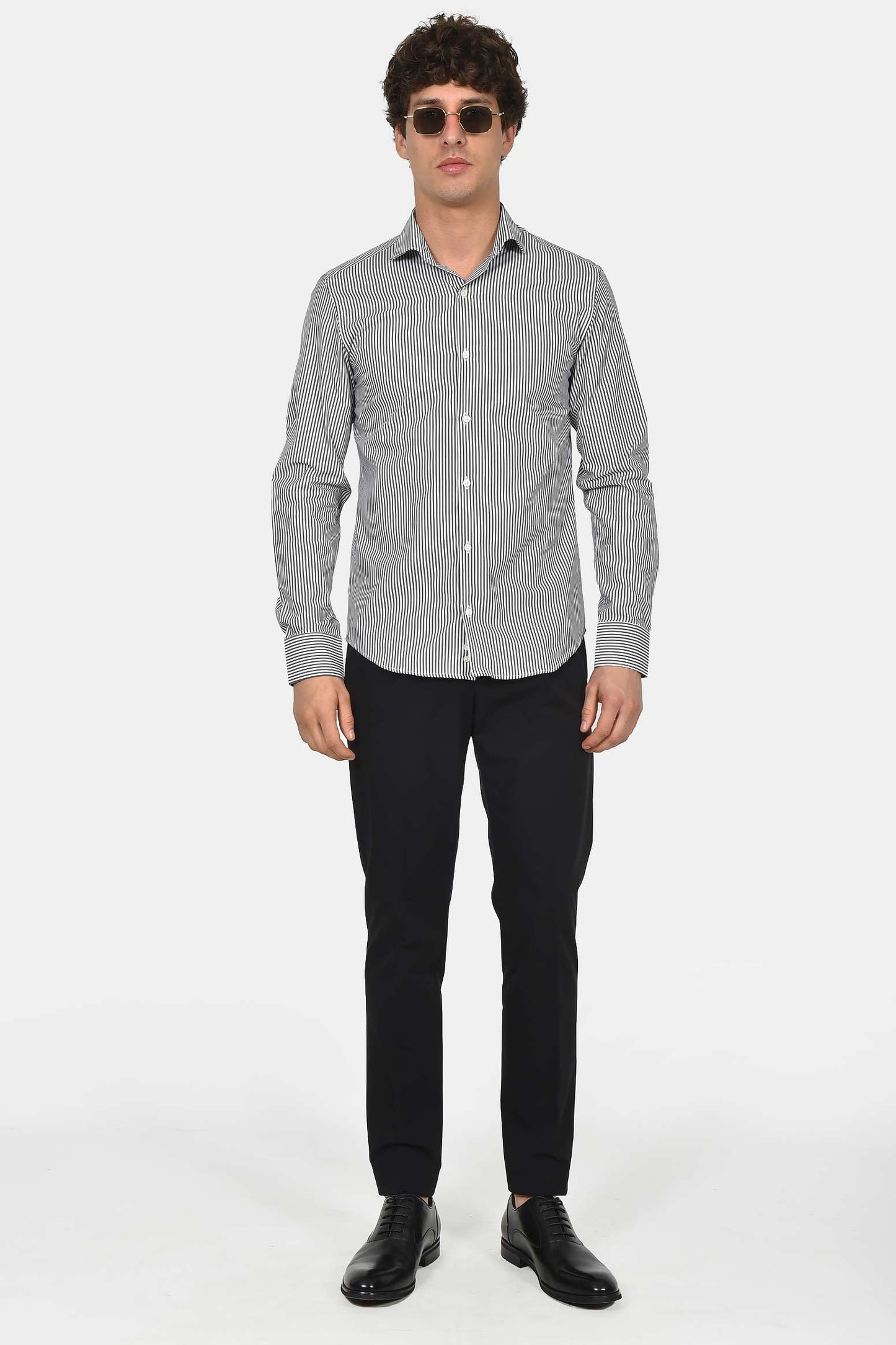 ανδρικό-ριγέ-πουκάμισο-normal-fit-από-100%-βαμβάκι-με-διαχρονικό-στυλ