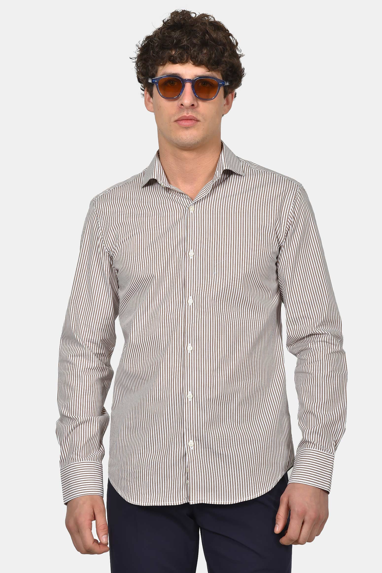 ανδρικό-ριγέ-πουκάμισο-normal-fit-από-100%-βαμβάκι-με-διαχρονικό-στυλ