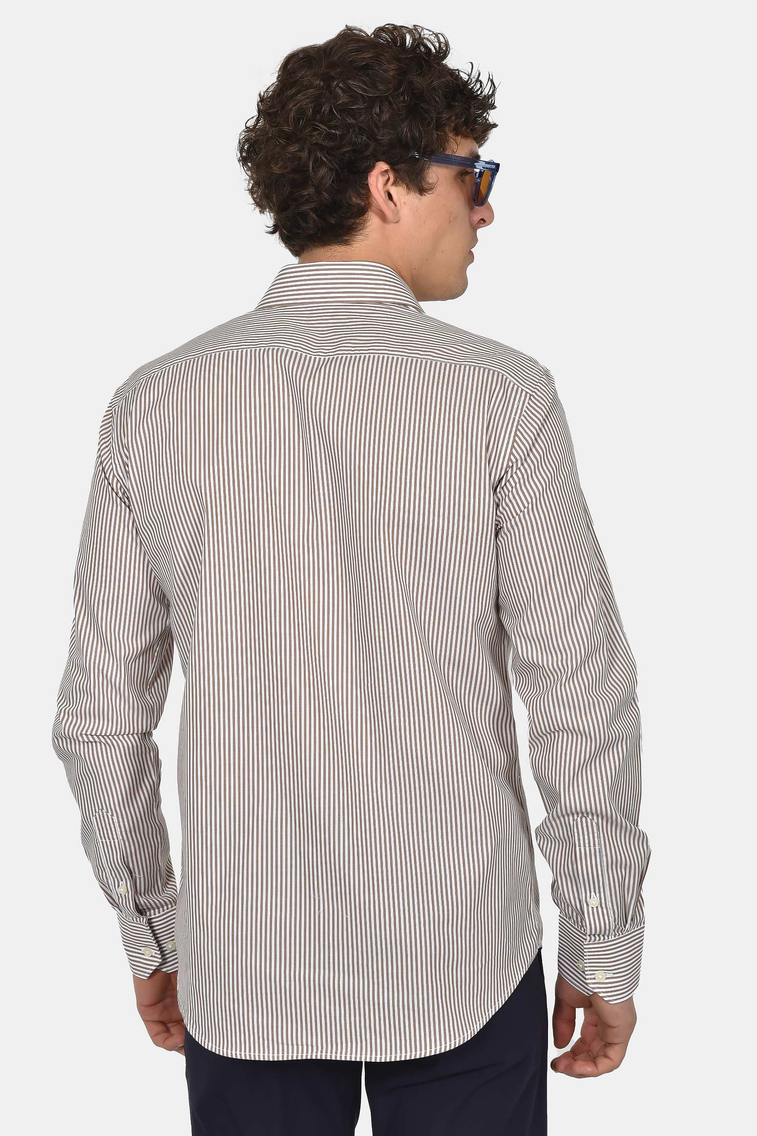 ανδρικό-ριγέ-πουκάμισο-normal-fit-από-100%-βαμβάκι-με-διαχρονικό-στυλ