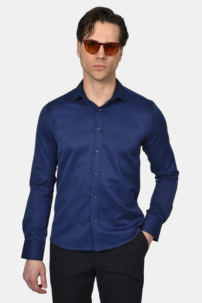 ανδρικό-επίσημο-πουκάμισο-slim-fit-με-ανοιχτό-γιακά-για-κομψές-εμφανίσεις