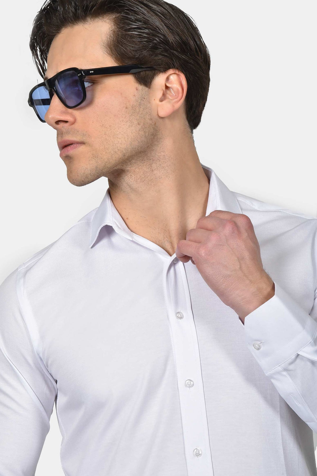 ανδρικό-επίσημο-πουκάμισο-slim-fit-με-άψογη-εφαρμογή-για-στιλάτες-εμφανίσεις