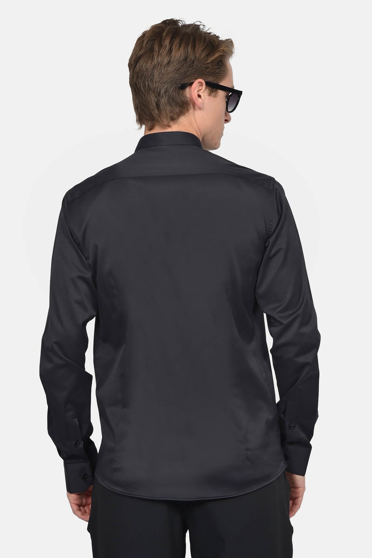 ανδρικό-επίσημο-πουκάμισο-με-γιακά-μάο-slim-fit-&-σατέν-όψη-για-μοντέρνο-στυλ