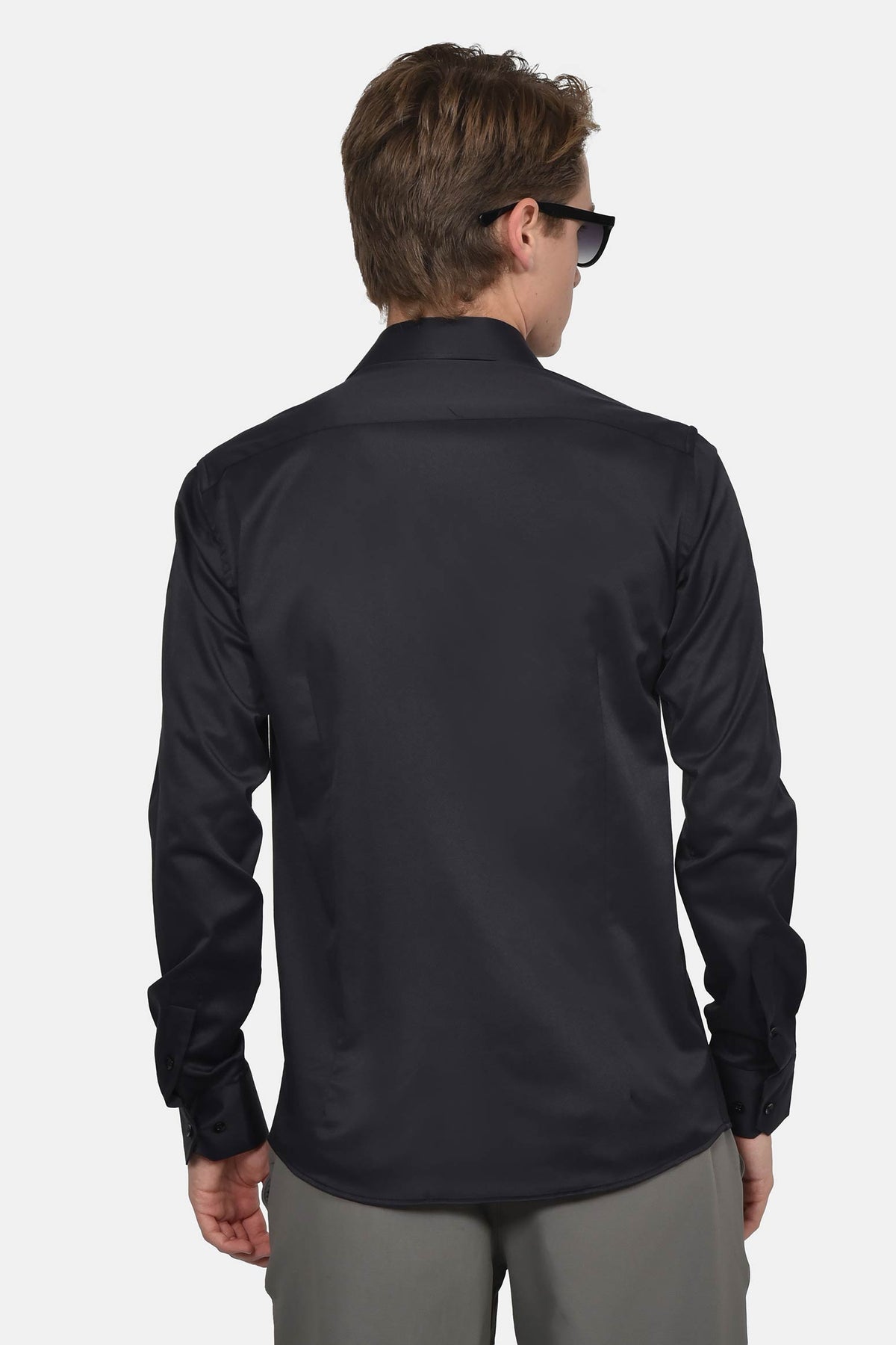 ανδρικό-επίσημο-πουκάμισο-slim-fit-με-ελαστική-άνεση-για-κομψές-εμφανίσεις