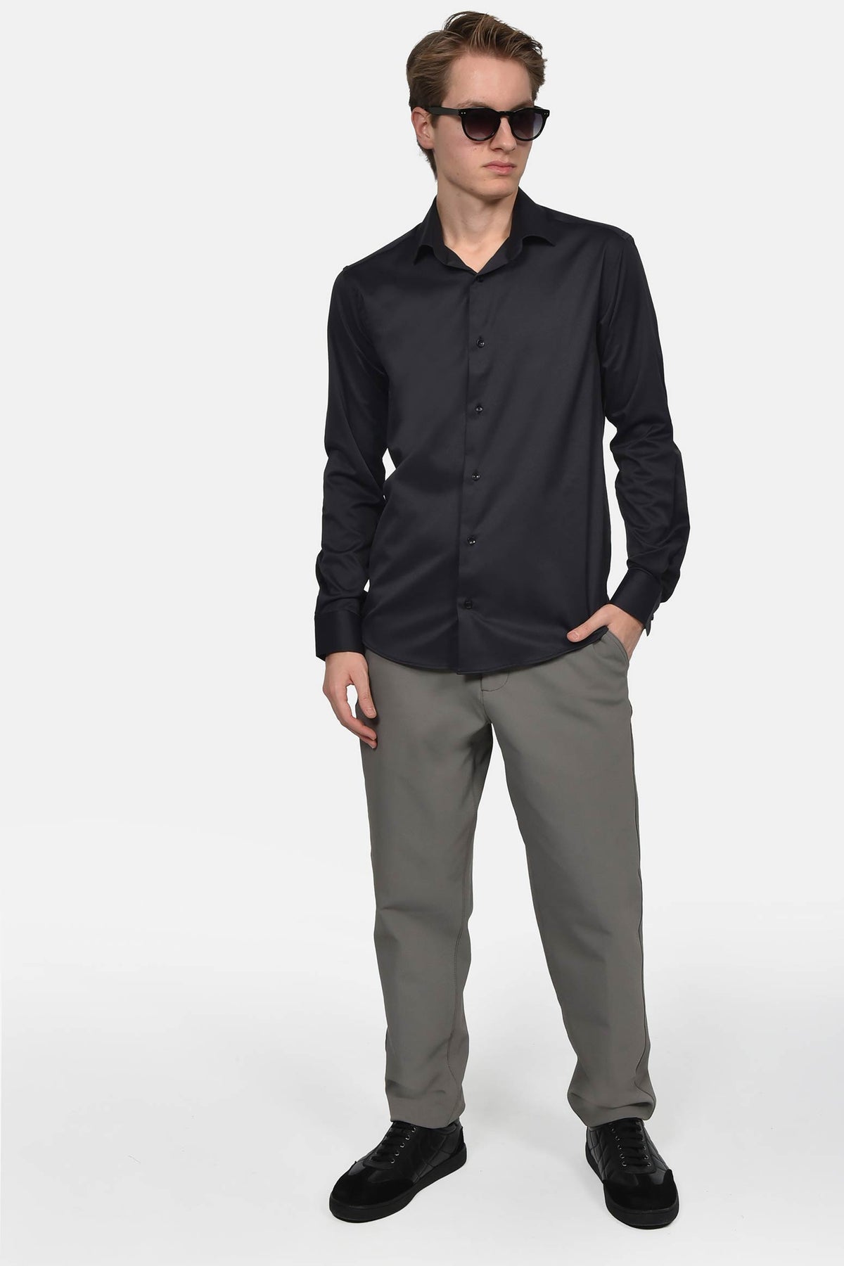 ανδρικό-επίσημο-πουκάμισο-slim-fit-με-ελαστική-άνεση-για-κομψές-εμφανίσεις