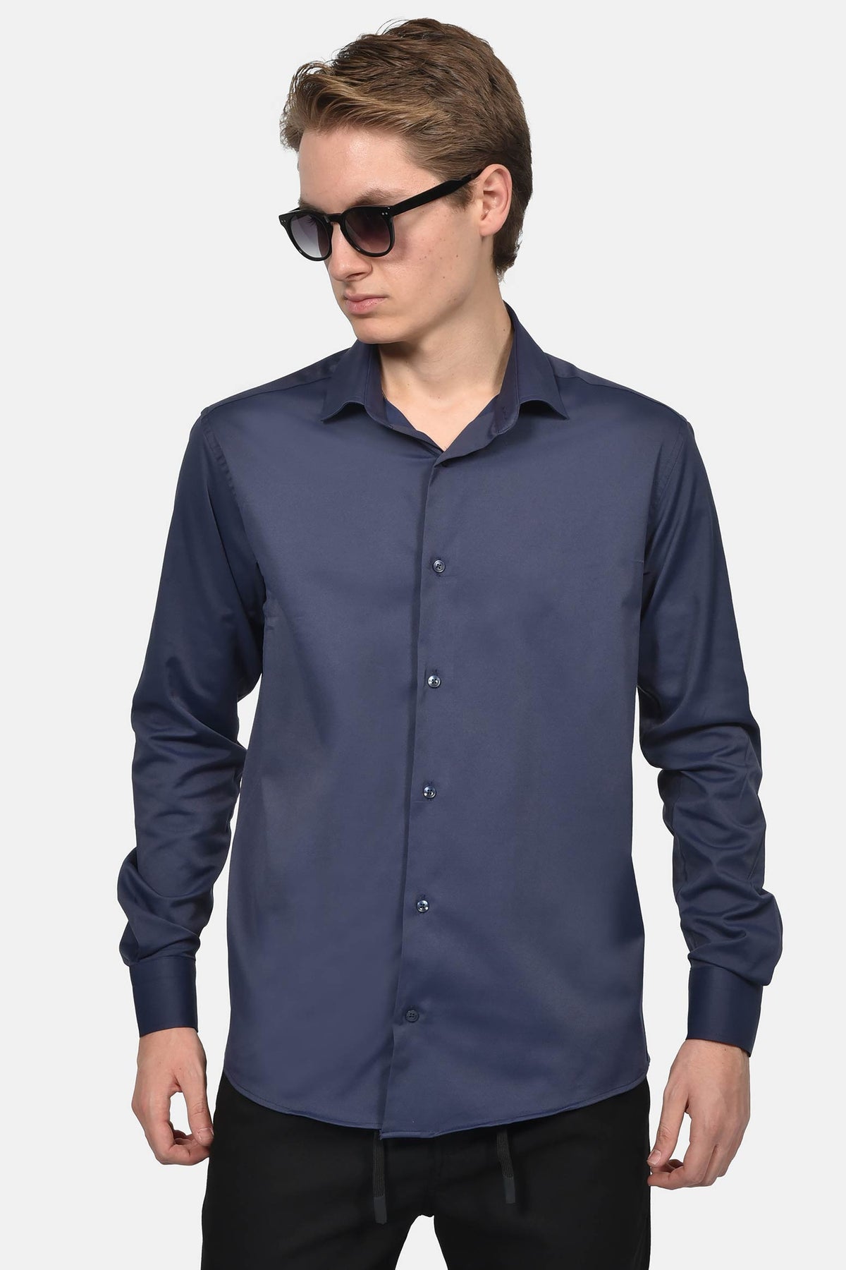ανδρικό-επίσημο-πουκάμισο-slim-fit-με-ελαστική-άνεση-για-κομψές-εμφανίσεις