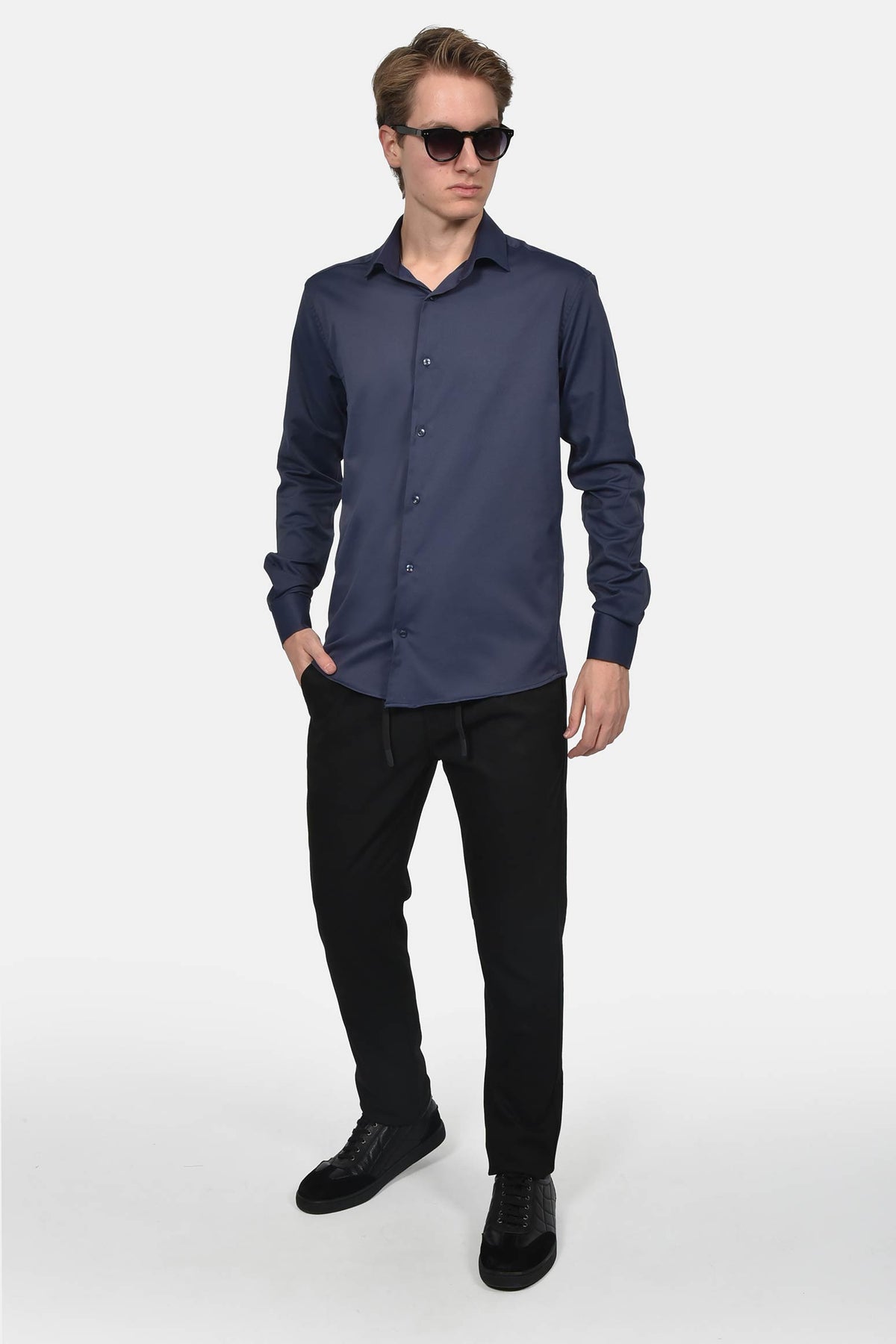 ανδρικό-επίσημο-πουκάμισο-slim-fit-με-ελαστική-άνεση-για-κομψές-εμφανίσεις