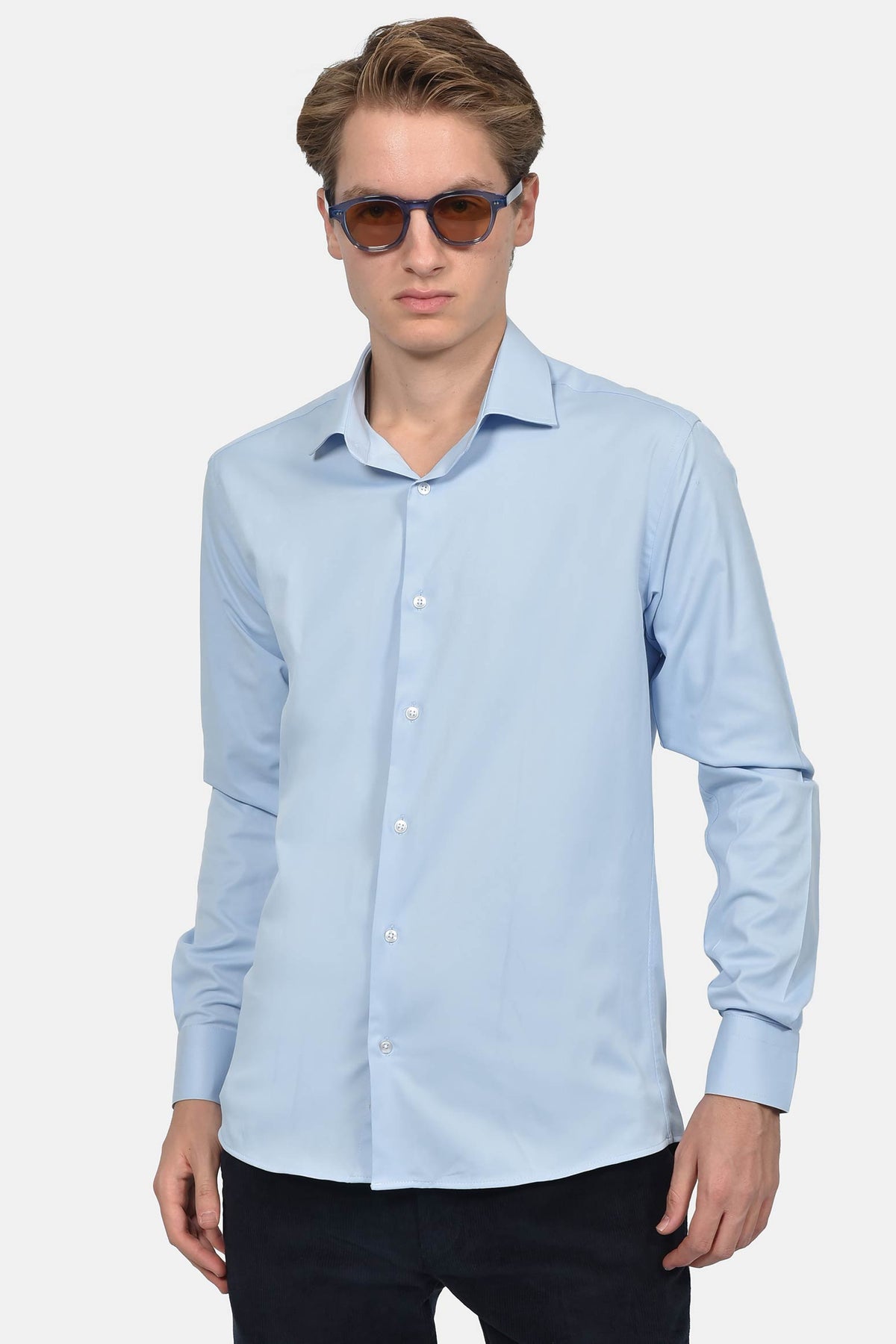 ανδρικό-επίσημο-πουκάμισο-slim-fit-με-ελαστική-άνεση-για-κομψές-εμφανίσεις