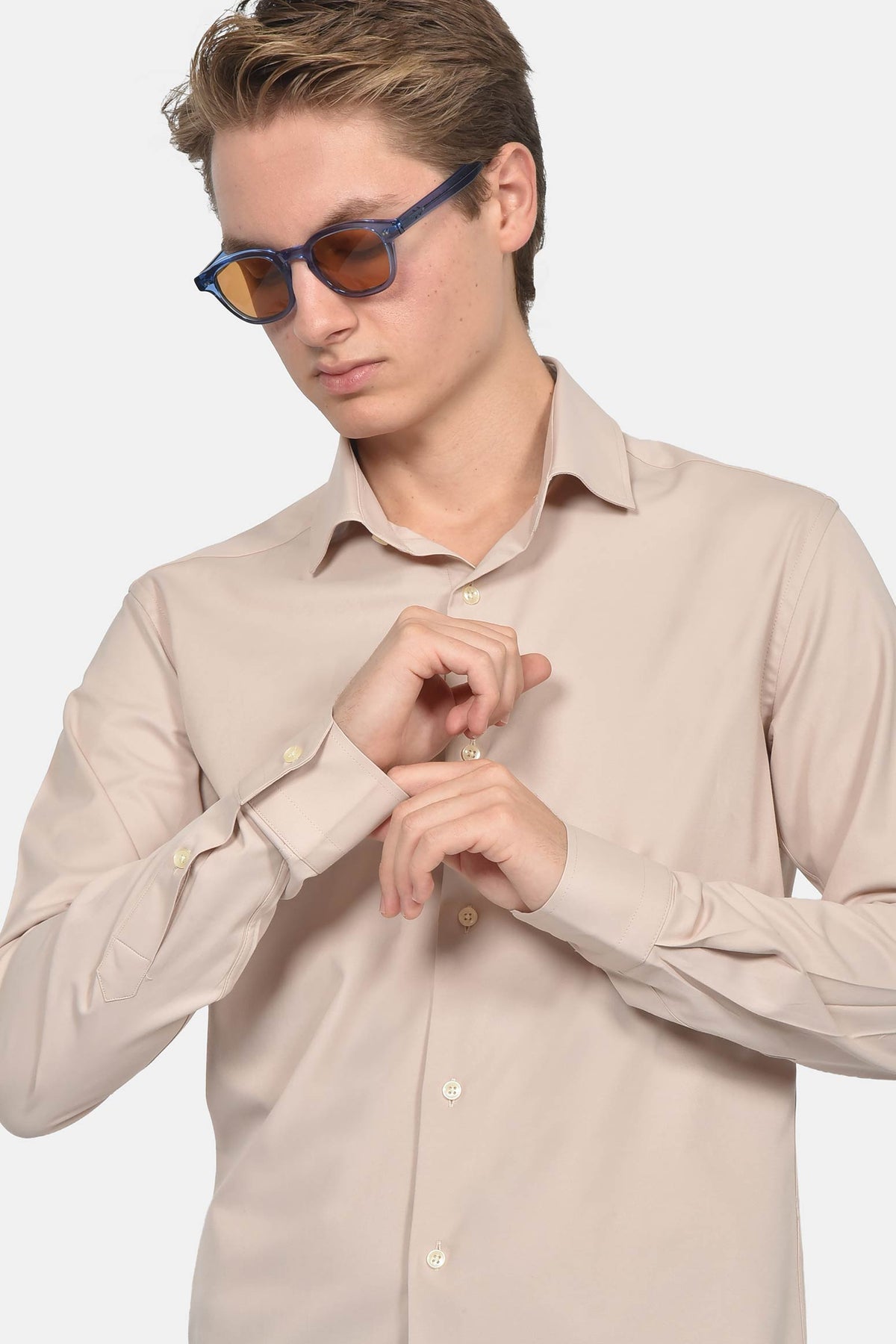 ανδρικό-επίσημο-πουκάμισο-slim-fit-με-ελαστική-άνεση-για-κομψές-εμφανίσεις