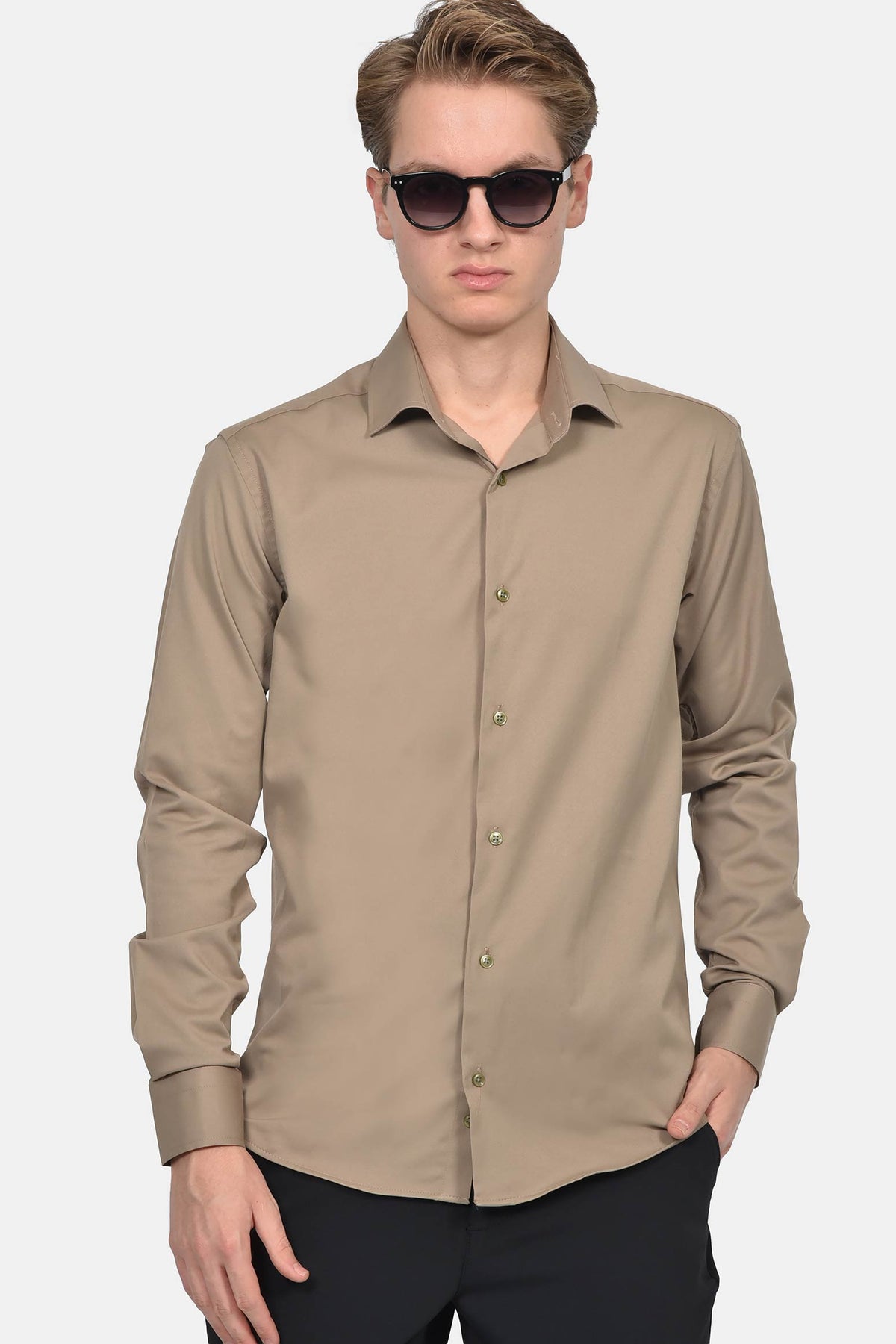 ανδρικό-επίσημο-πουκάμισο-slim-fit-με-ελαστική-άνεση-για-κομψές-εμφανίσεις