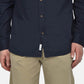 ανδρικό-button-down-πουκάμισο-100%-βαμβάκι-normal-fit-με-κεντημένο-σήμα-για-κομψό-στυλ