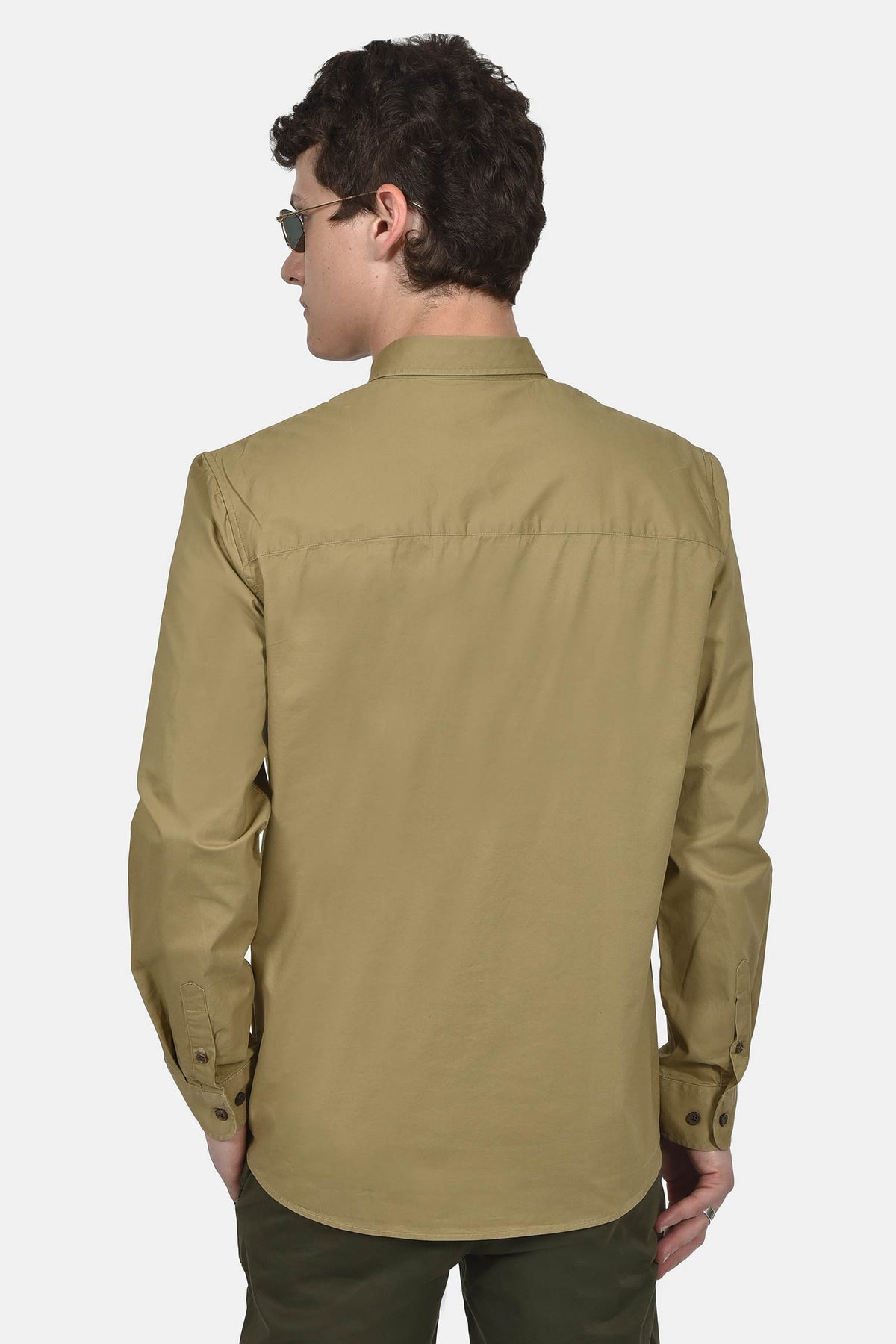 ανδρικό-button-down-πουκάμισο-100%-βαμβάκι-normal-fit-με-κεντημένο-σήμα-για-κομψό-στυλ