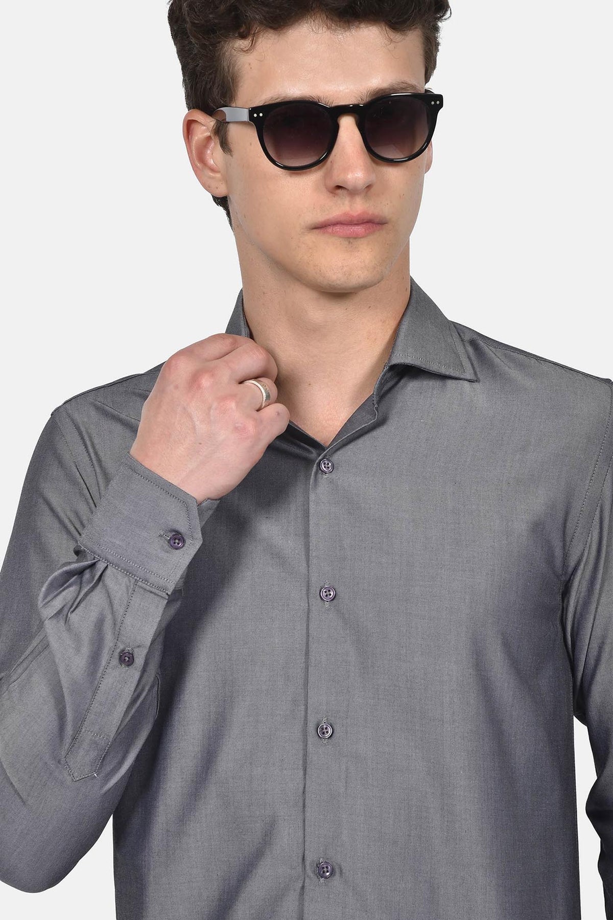ανδρικό-επίσημο-πουκάμισο-με-ίνες-bamboo-normal-fit-με-μεταξένια-αίσθηση-για-κομψό-στυλ