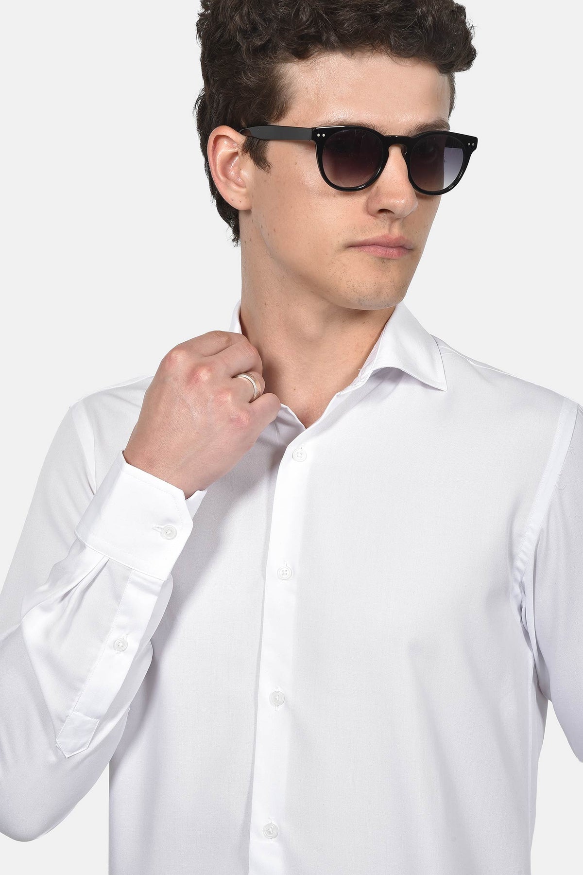 ανδρικό-επίσημο-πουκάμισο-με-ίνες-bamboo-normal-fit-με-μεταξένια-αίσθηση-για-κομψό-στυλ